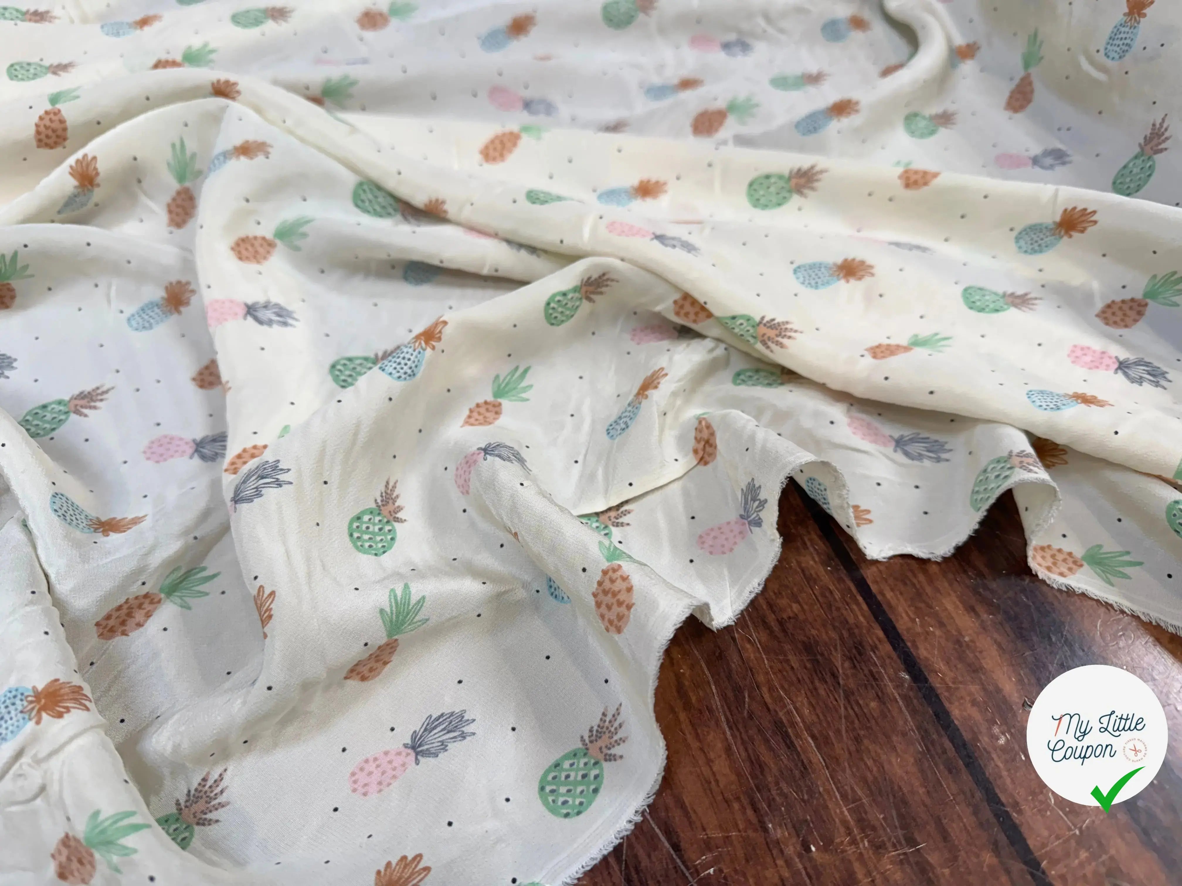 CREPE DE SOIE LEGERMEENT SATINÉ ANANAS - My Little Coupon