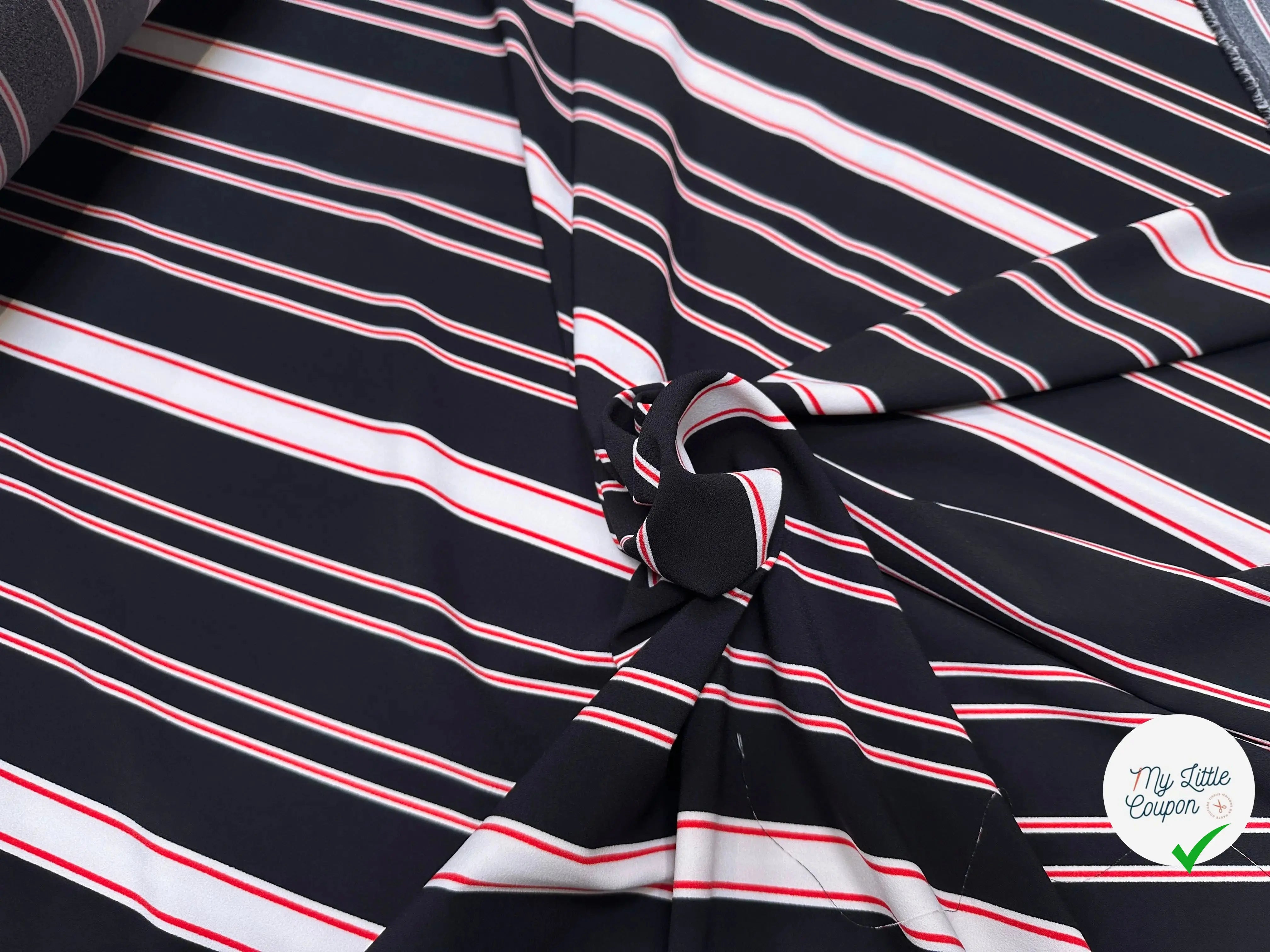 CREPE STRIPES ROUGE & BLANC FOND NOIR - My Little Coupon