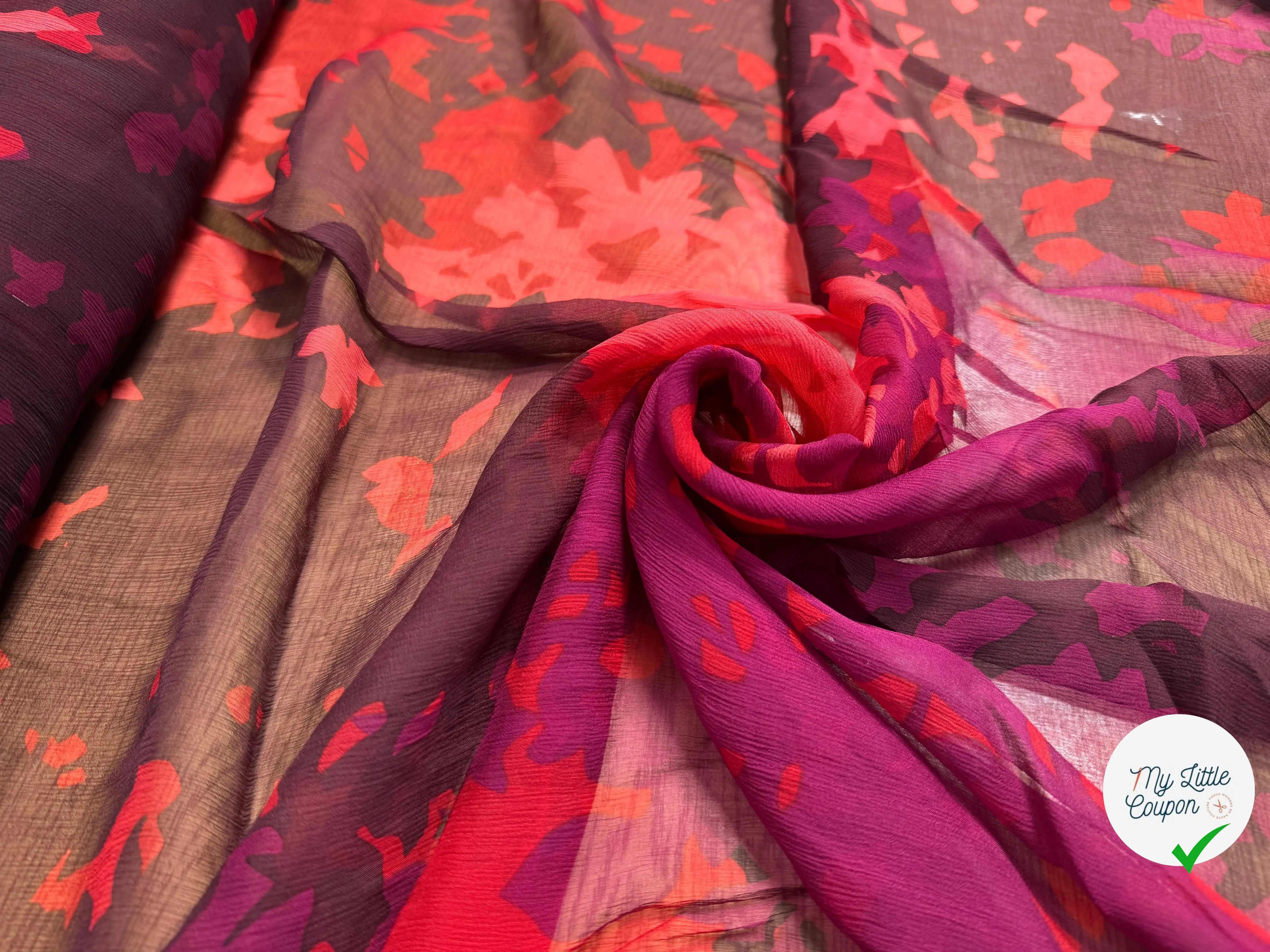 CRÉPON DE SOIE VIOLET ROUGE, NOIR MOTIFS FEUILLAGES - My Little Coupon