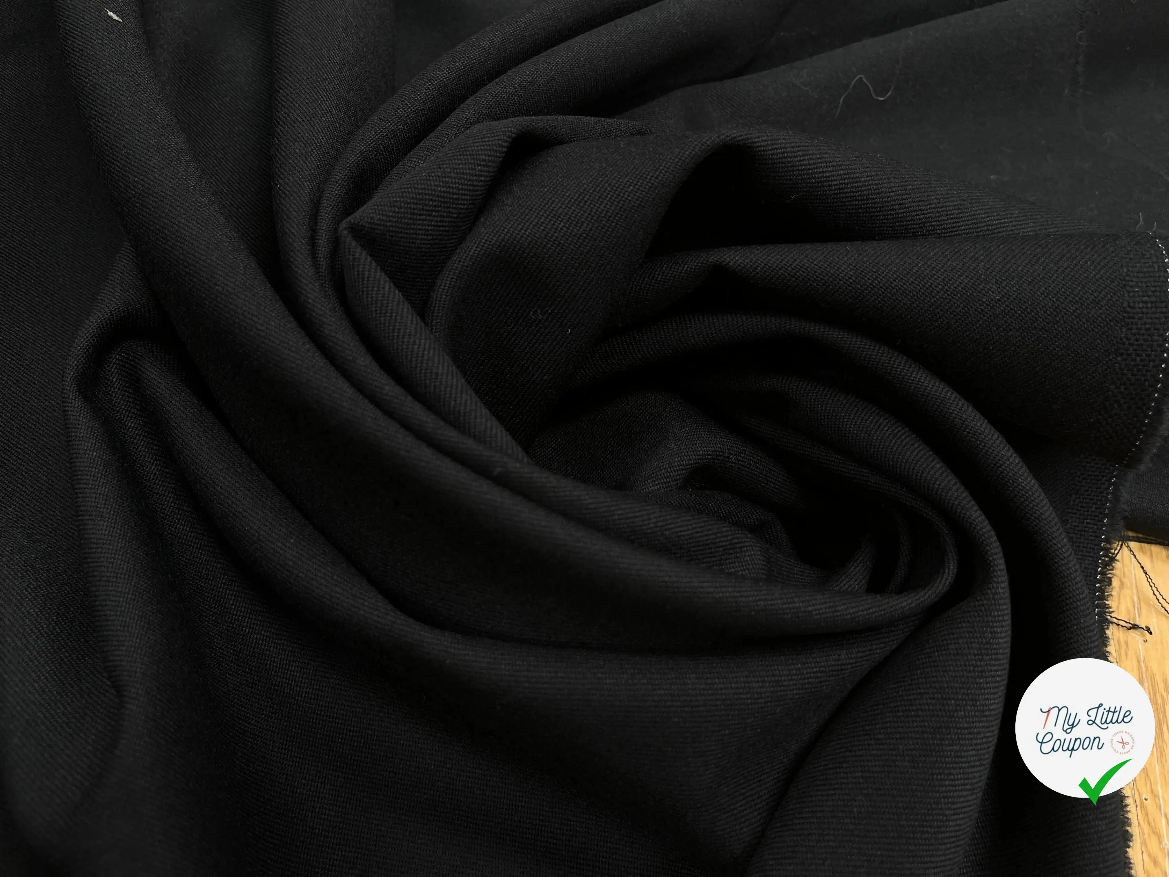 GABARDINE DE LAINE NOIR SERGEE - My Little Coupon