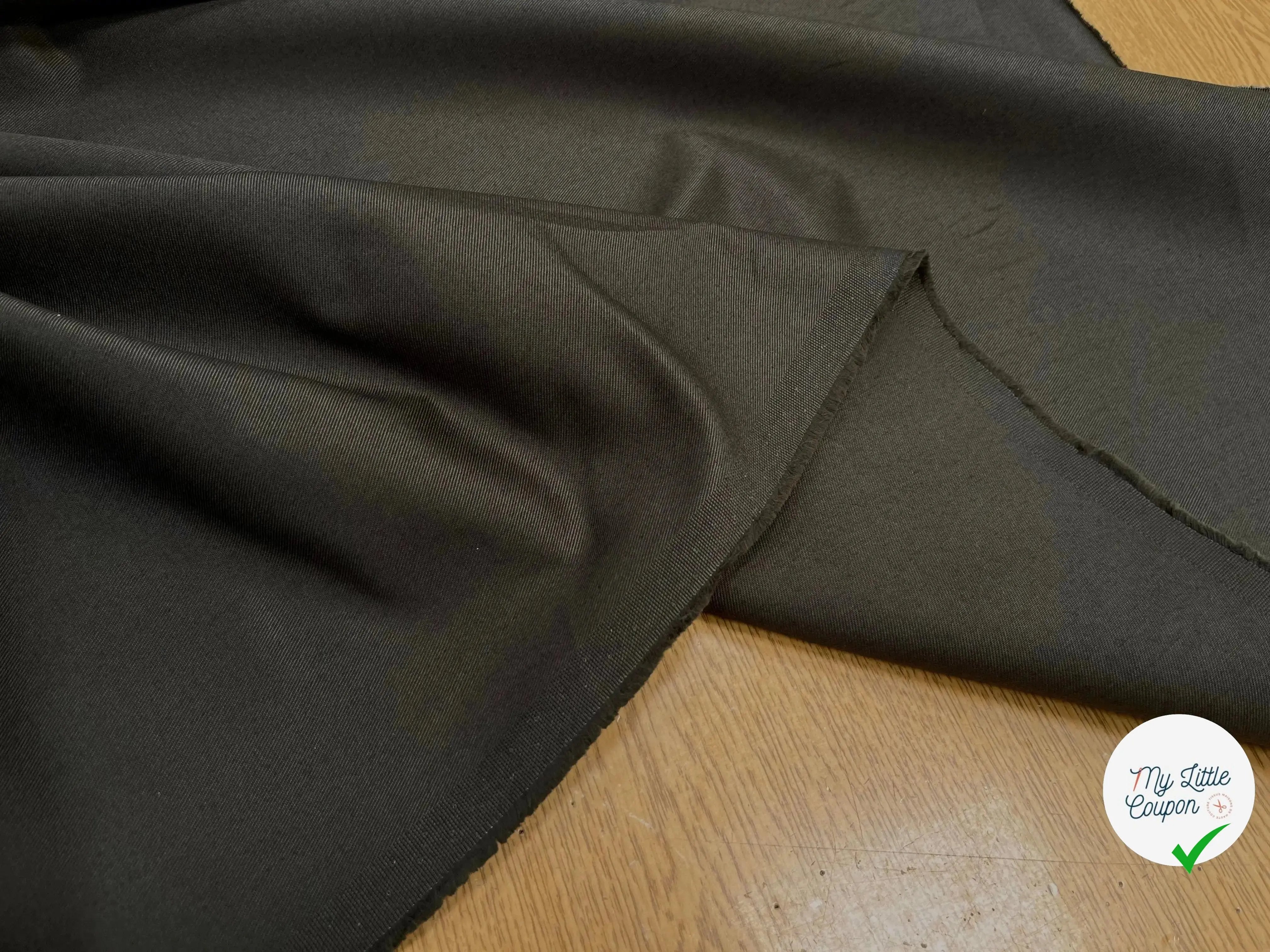 GABARDINE FINEMENT SERGÉ CRAQUANTE KAKI - My Little Coupon