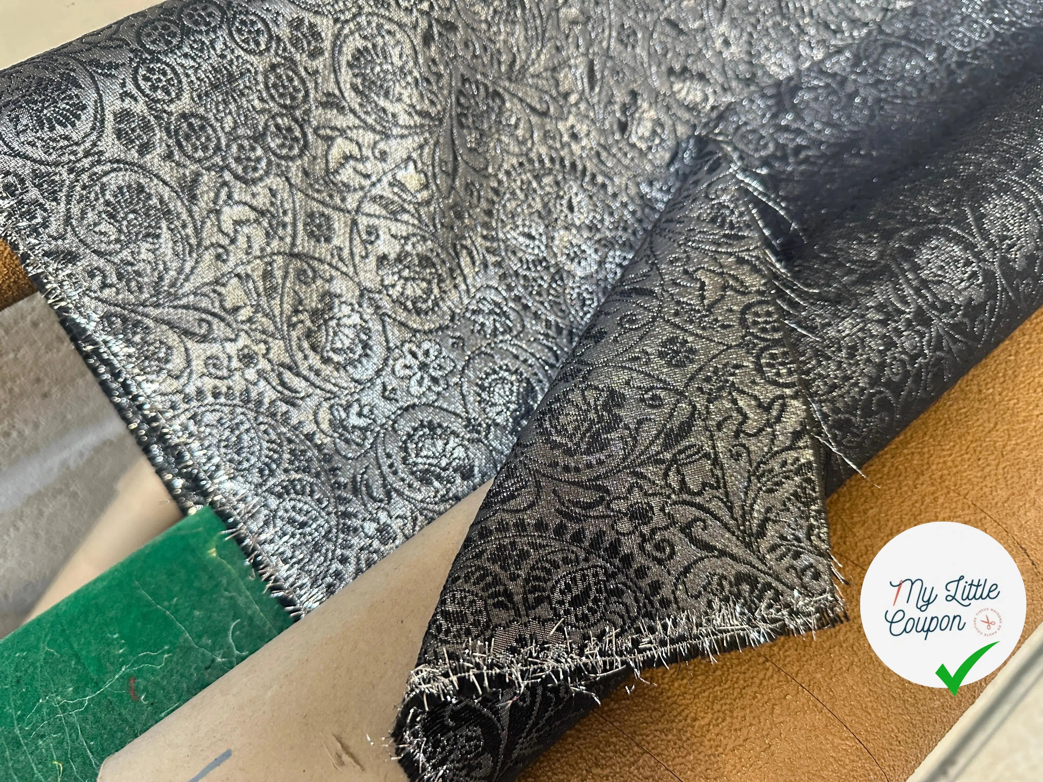 JACQUARD ZONKA NOIR ARGENTÉ - My Little Coupon