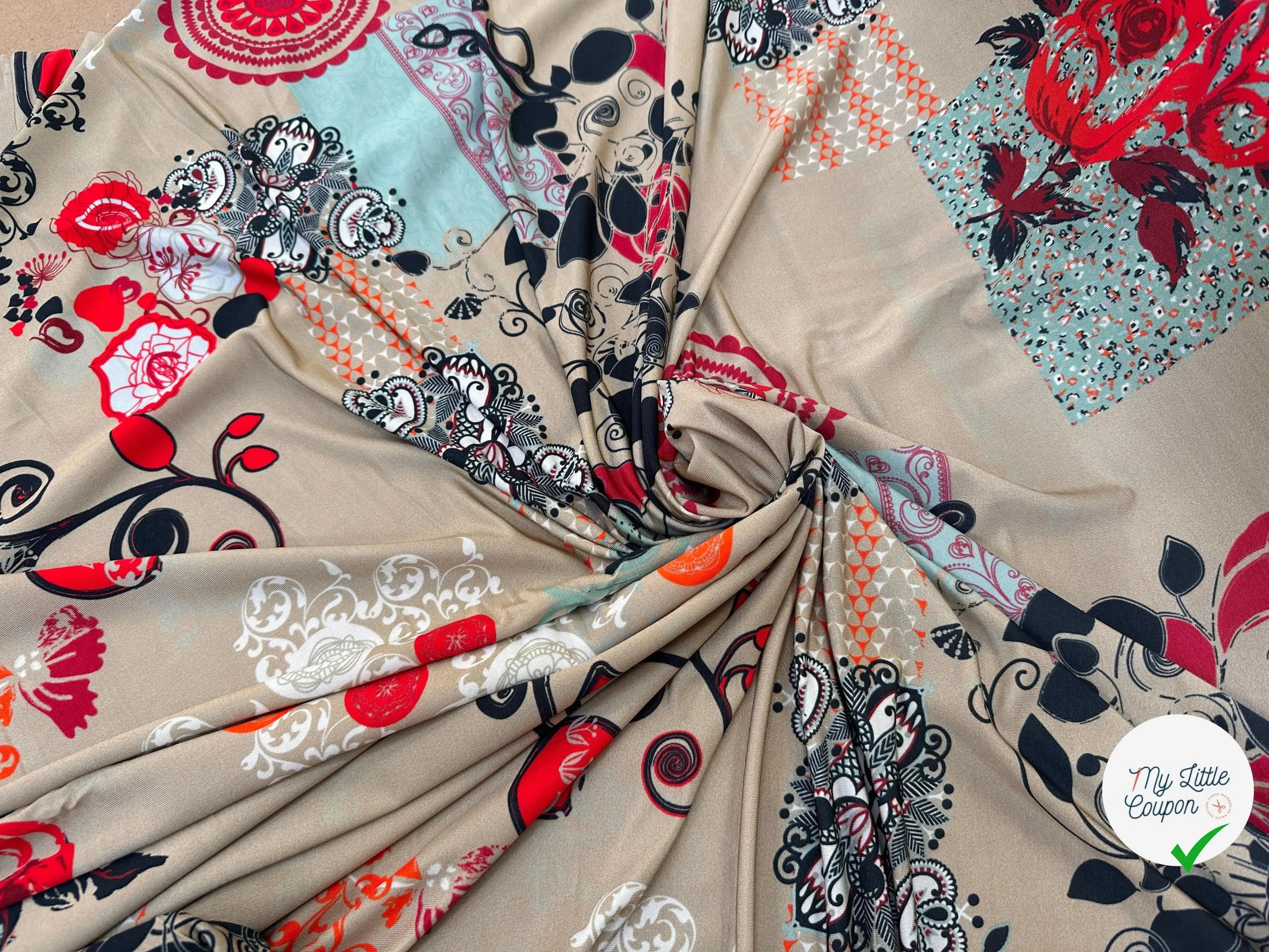 JERSEY VISCOSE FLEURS DE BEIGE ARABESQUE - My Little Coupon