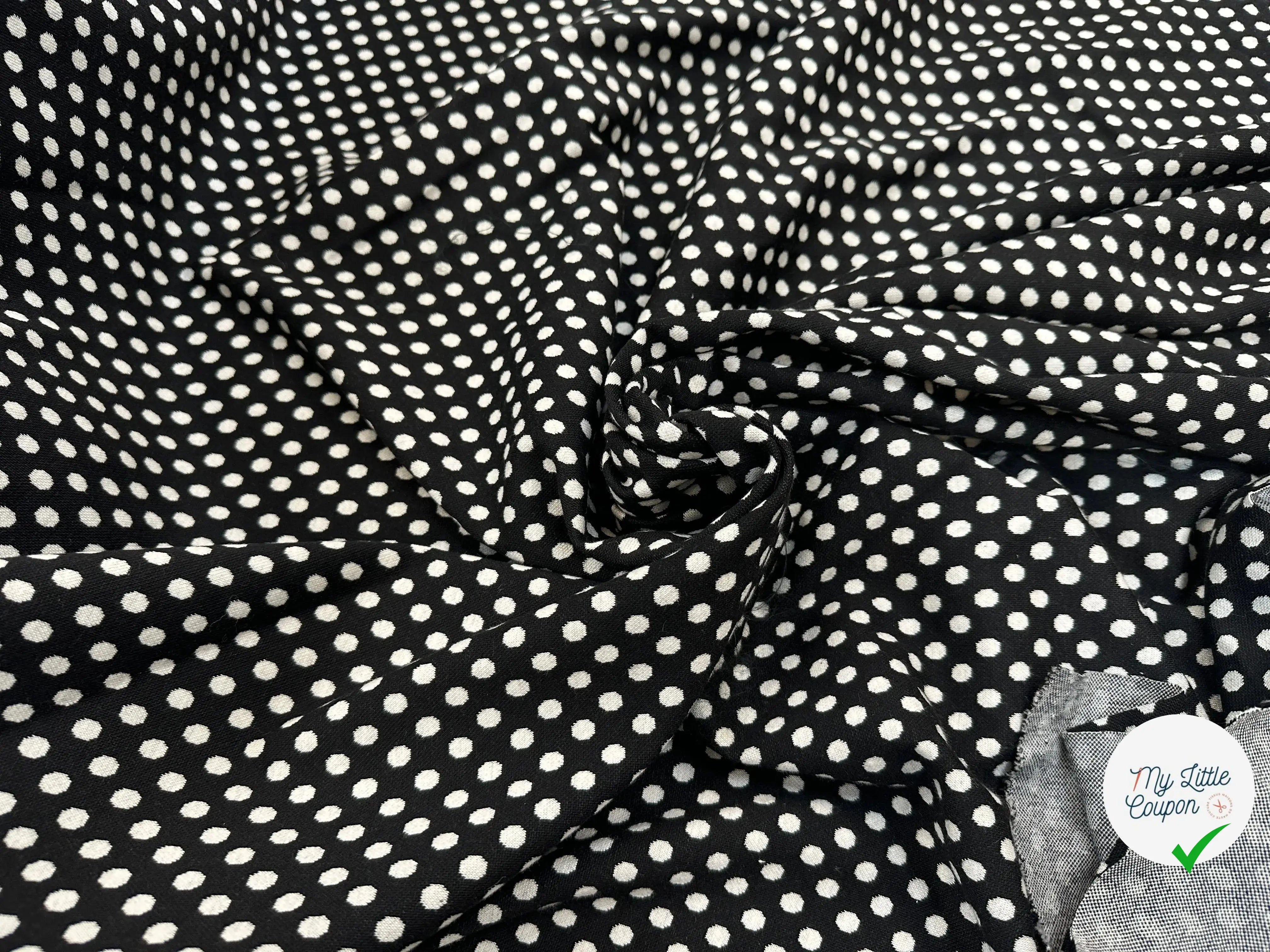 MAILLE JACQUARD POIS FLOCONS NOIR ET BLANC 170CM LAIZE - My Little Coupon
