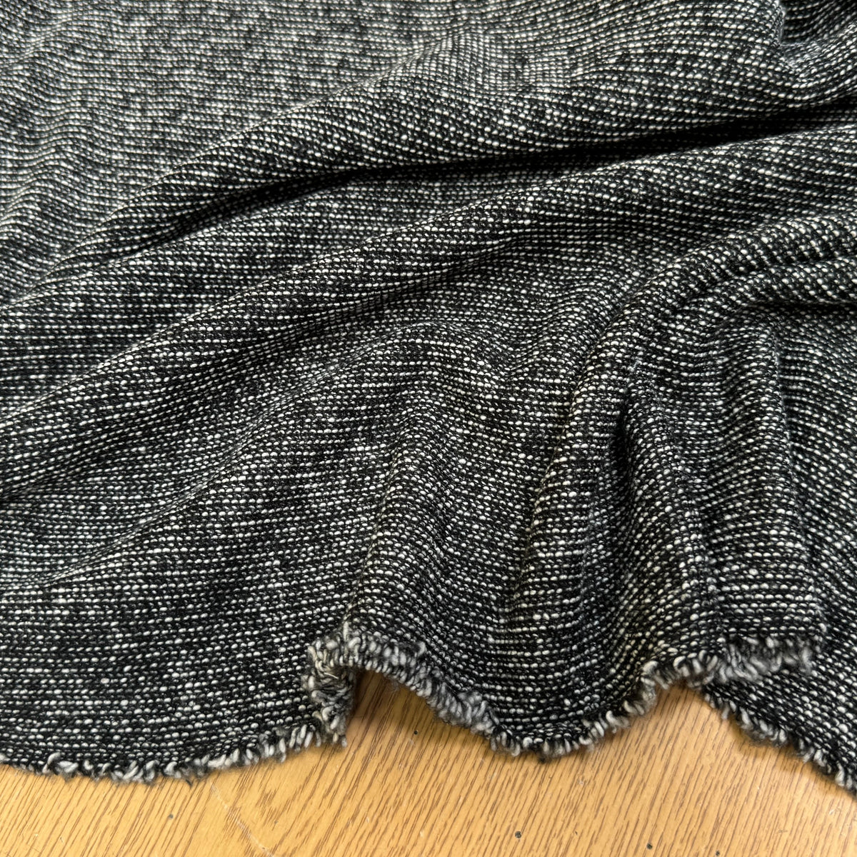 (Chute) MAILLE TRICOTÉE POLYLAINE TRÈS BELLE GRIS CHINÉ - My Little Coupon