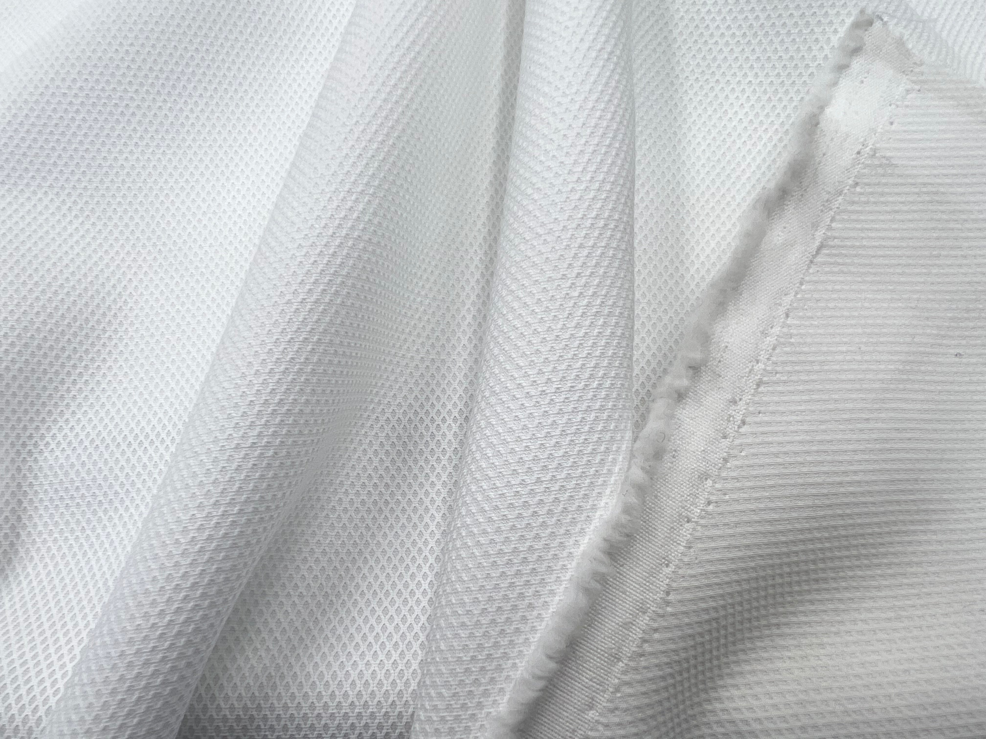 (Chute) PIQUÉ DE COTON BLANC NEIGE MICRO LOSANGES - My Little Coupon