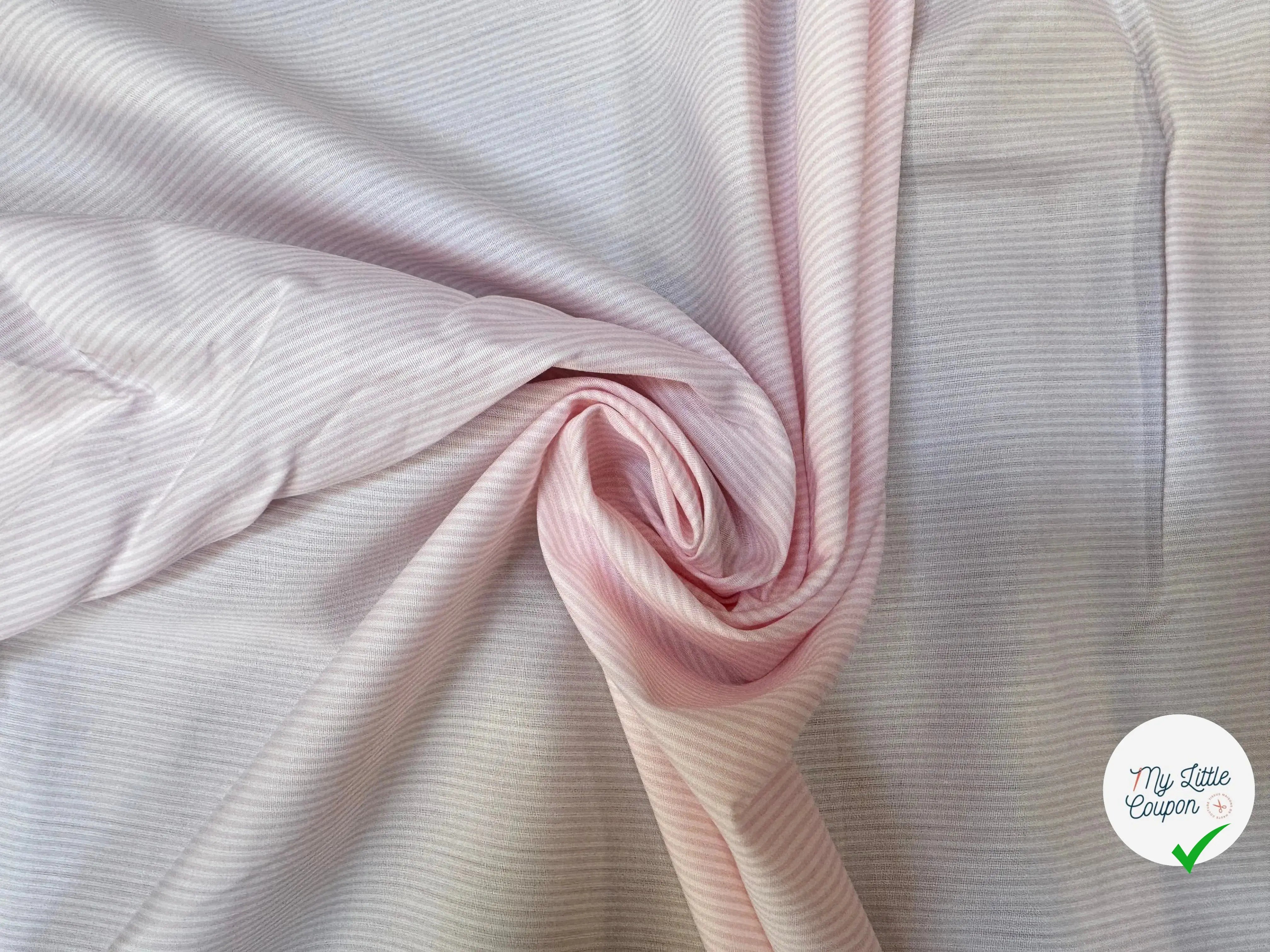 POPELINE DE COTON 100% COTON A RAYURES VERTICALES ROSE PALE ET BLANC - My Little Coupon