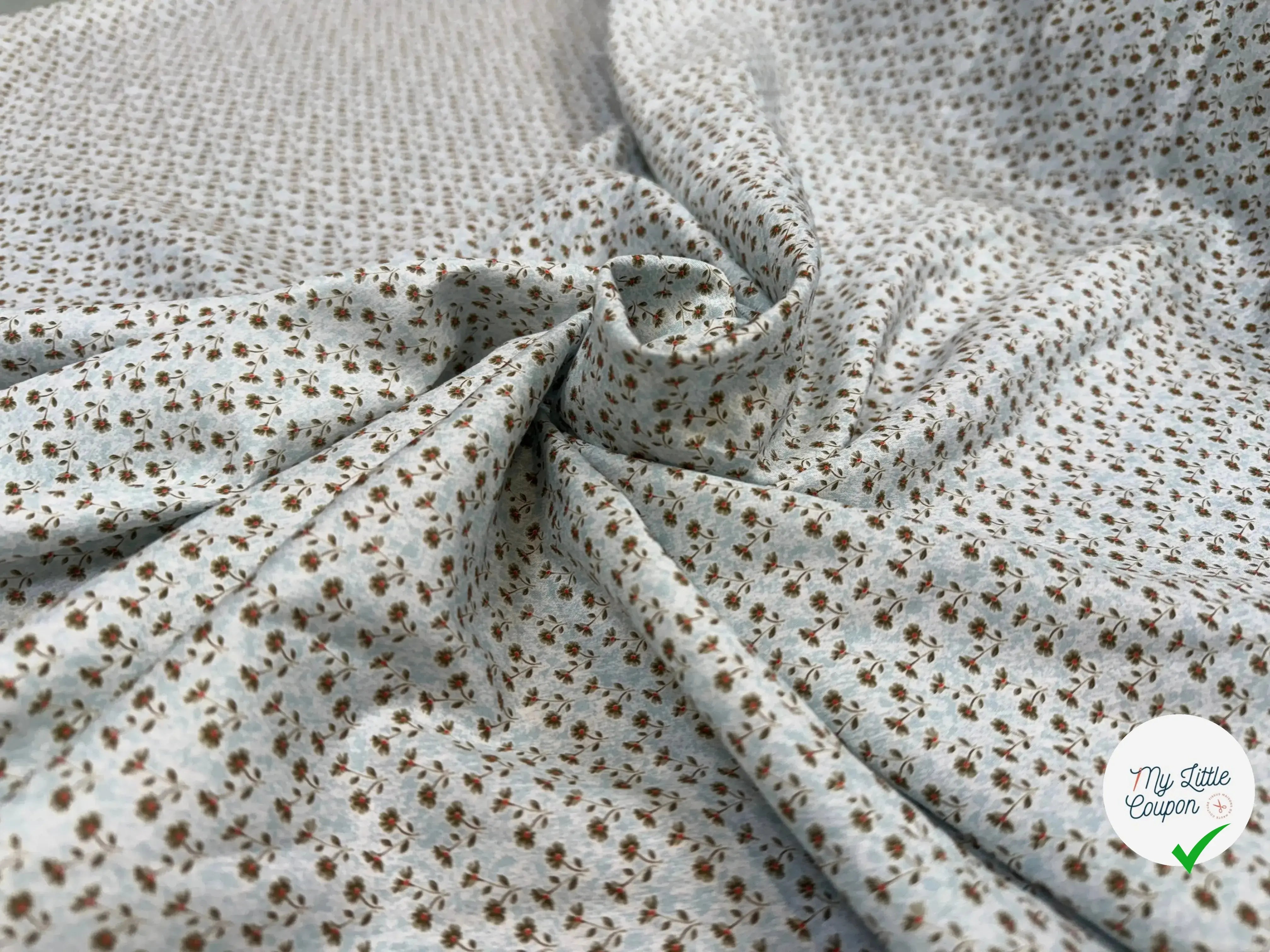 POPELINE FLEURETTE BABY BLUE - My Little Coupon
