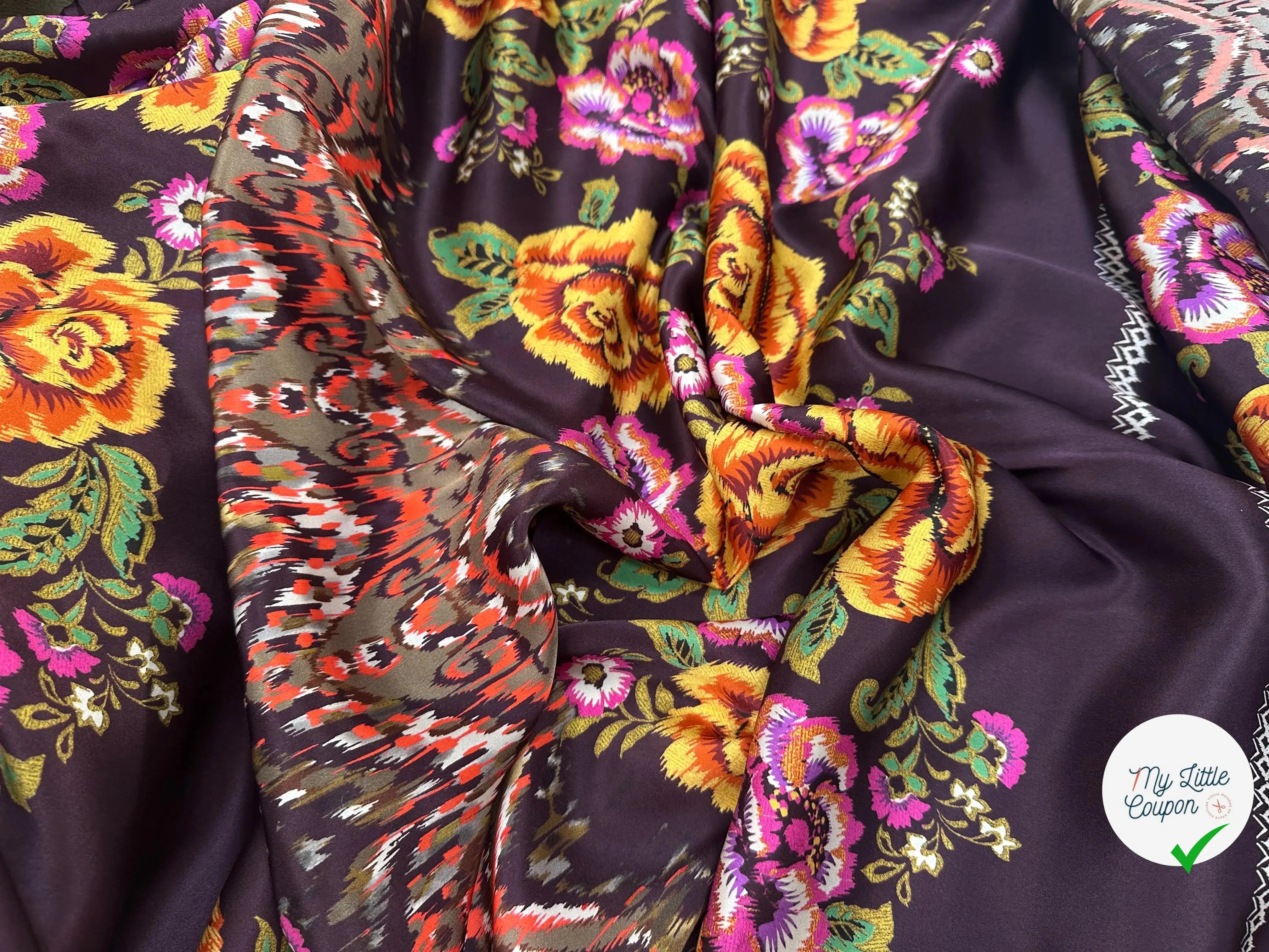 SATIN DE SOIE SETA ITALIANA SU FONDO MARRONE E FIORI - My Little Coupon