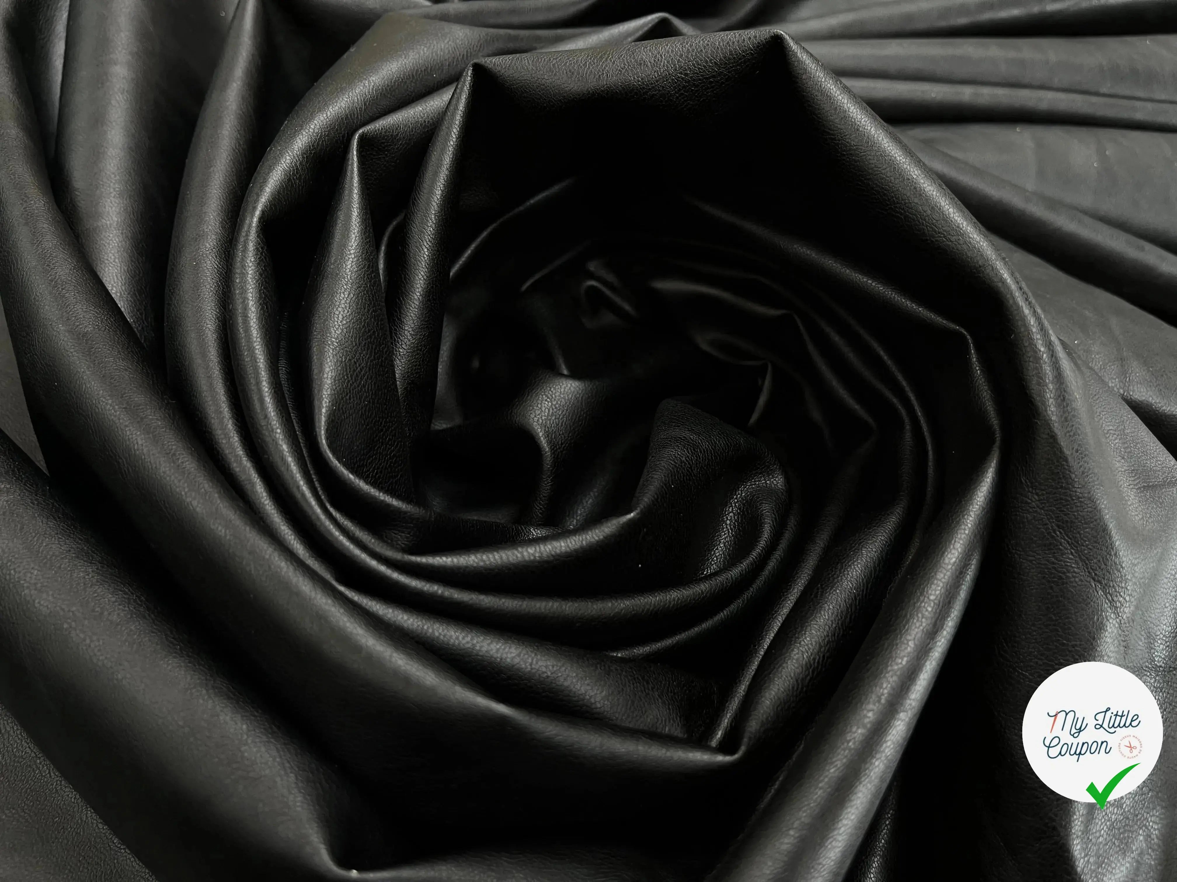 SATIN FAUX CUIR UNI NOIR STRETCH ENVERS TOUT DOUX - My Little Coupon