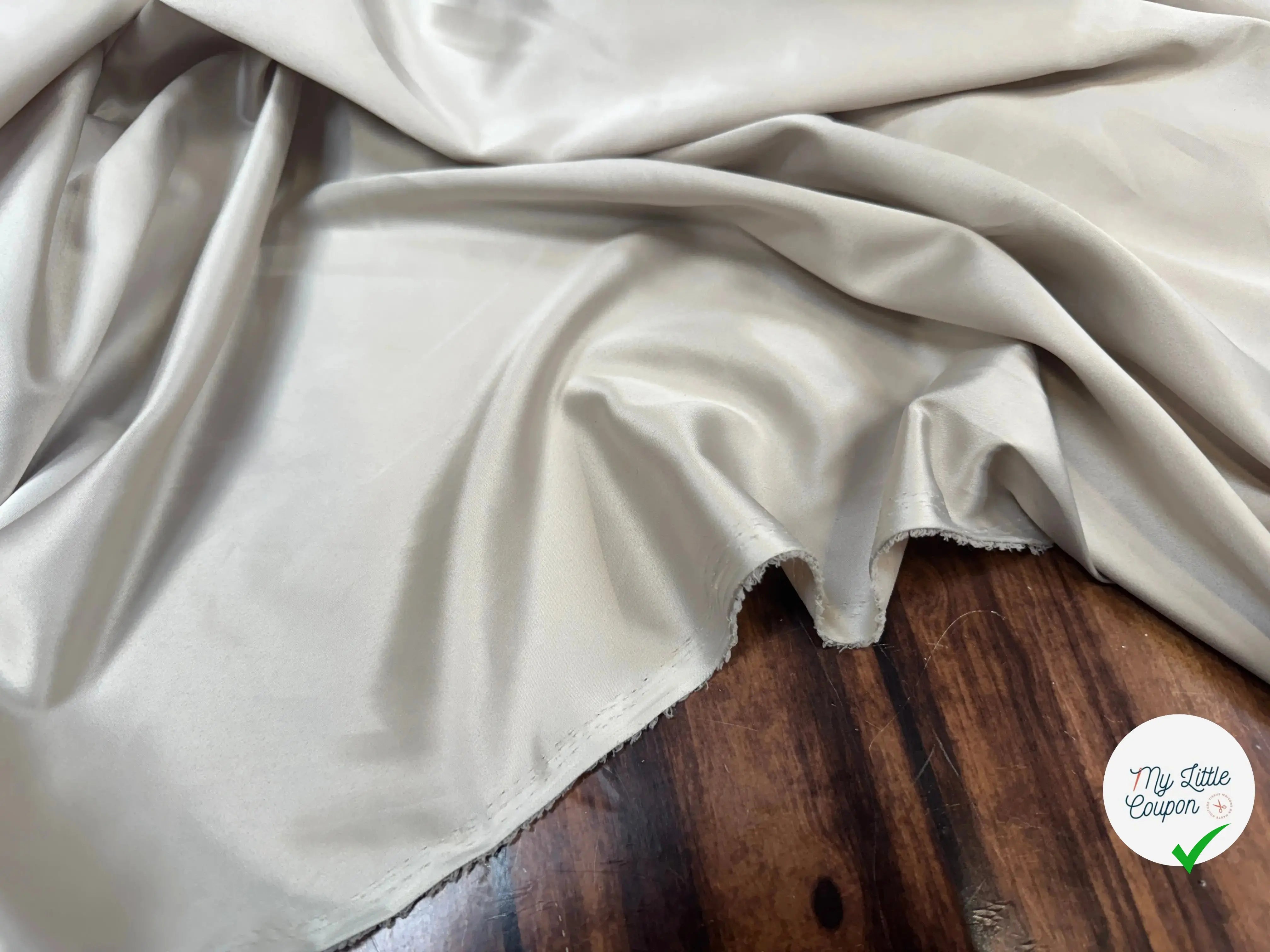 SATIN STRETCH TOUT DOUX SOFT AMBER - My Little Coupon