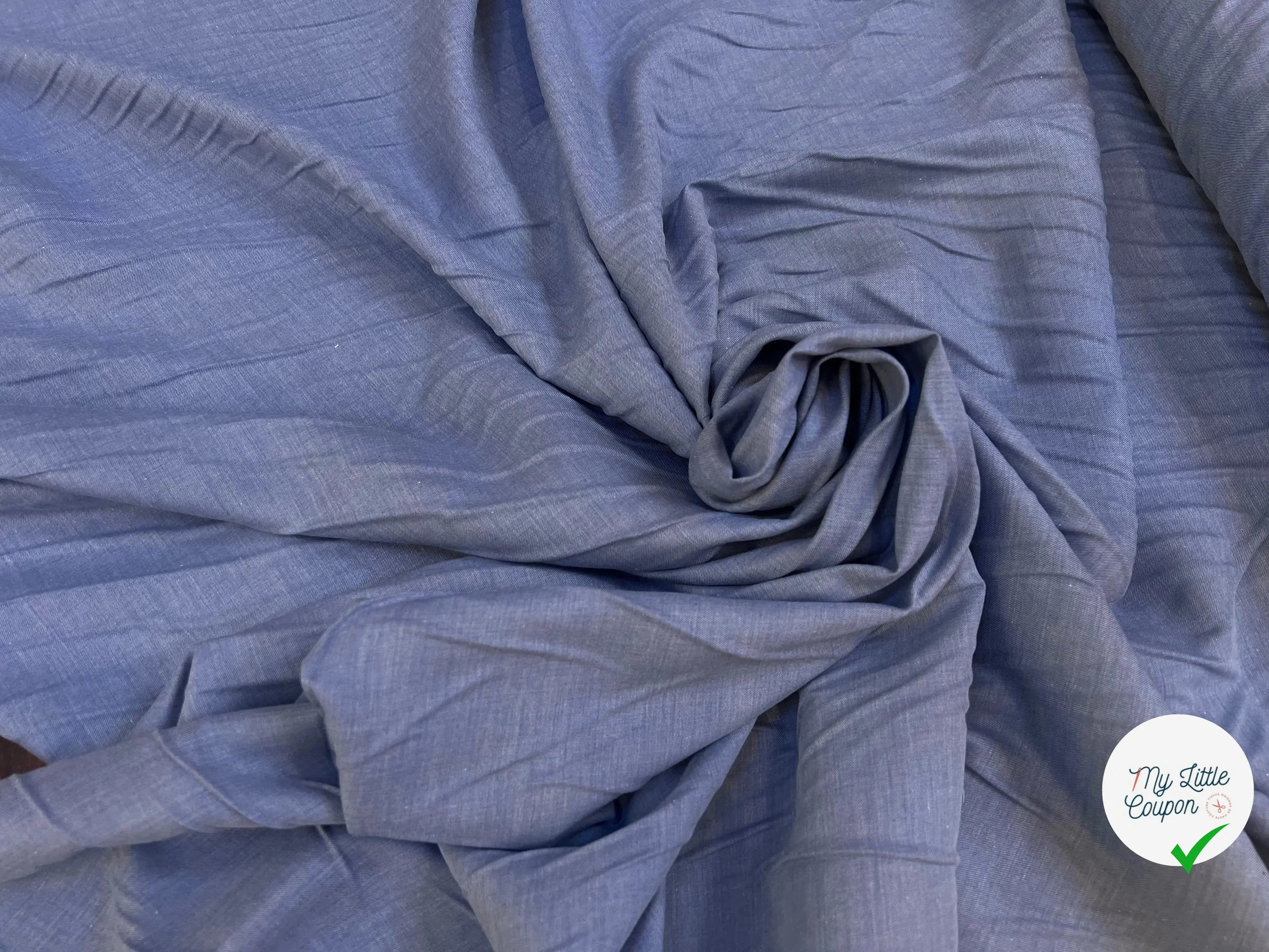 TISSU CHEMISE FIN ET DUVETEUX TRES AGREABLE - My Little Coupon