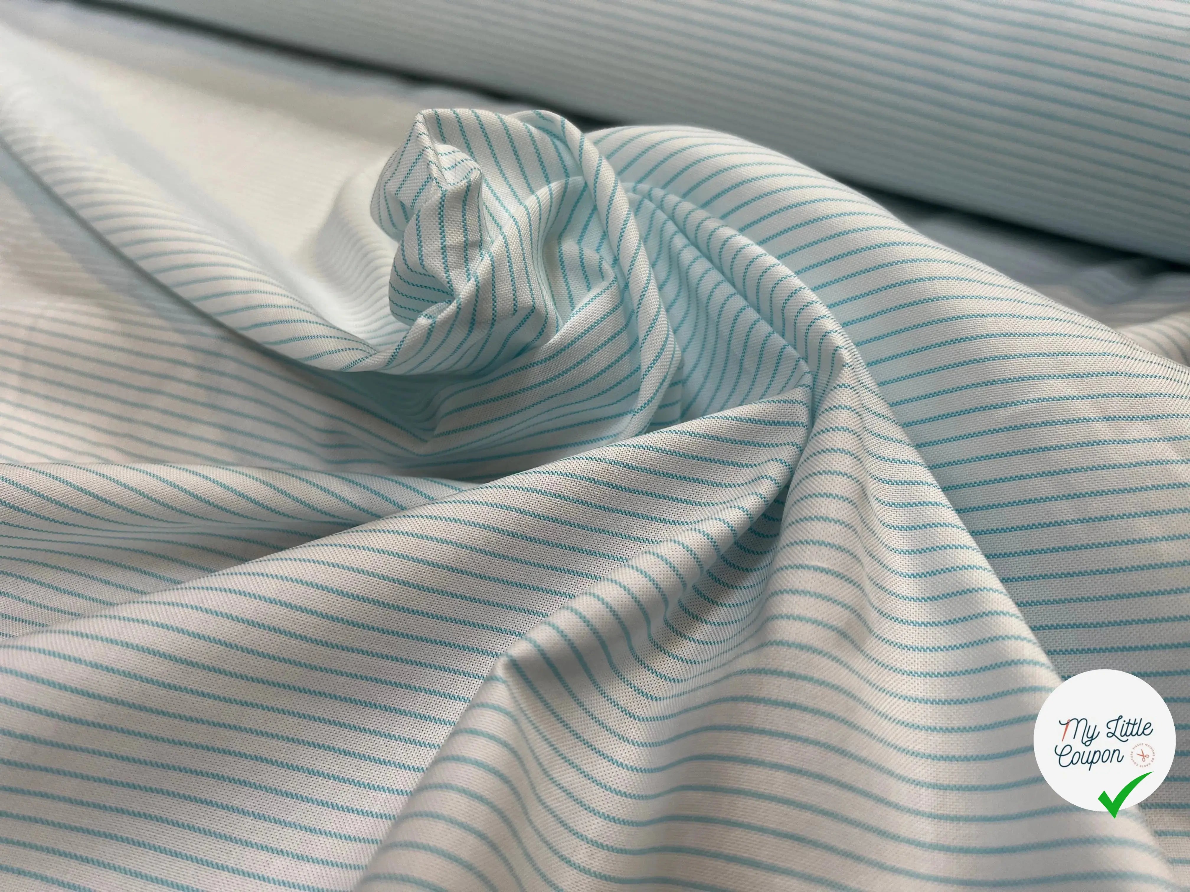 TISSUS CHEMISE À RAYURES BLEU TURQUOISE - My Little Coupon