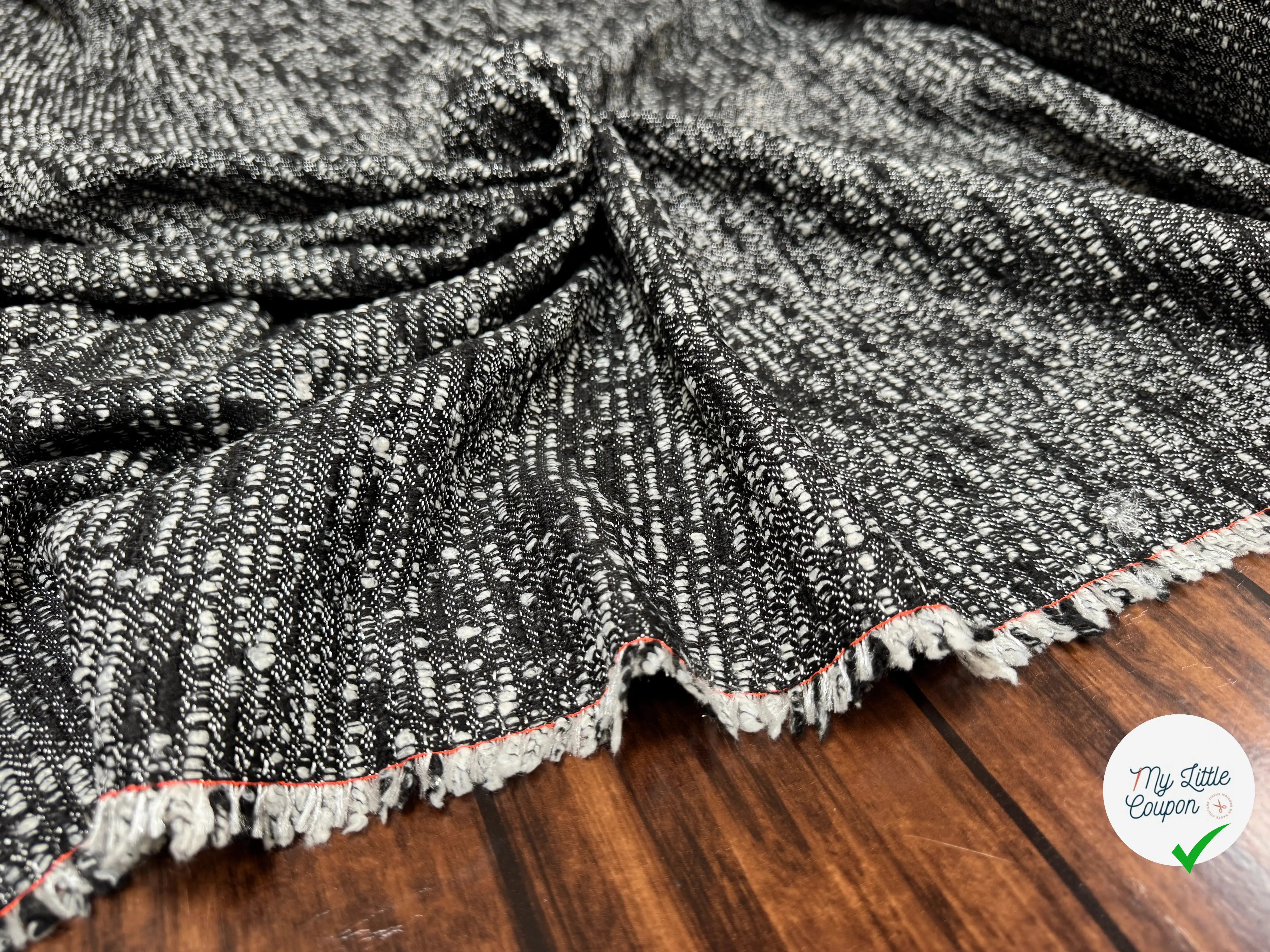 TWEED POLYESTER NOIR ET BLANC - My Little Coupon