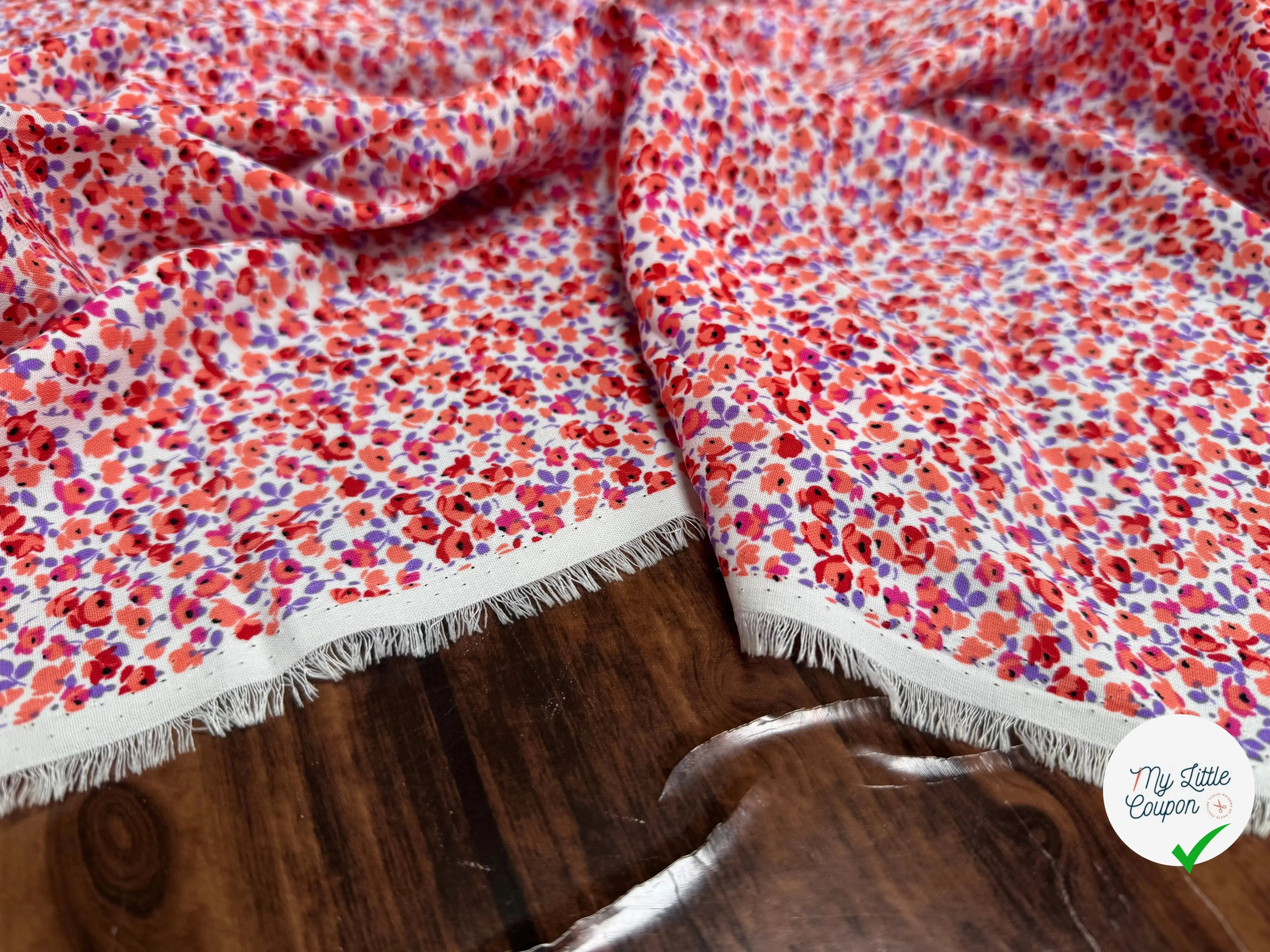 VISCOSE IMPRIMÉ MOTIF PETITES FLEURS ORANGE ROUGE VIOLET - My Little Coupon