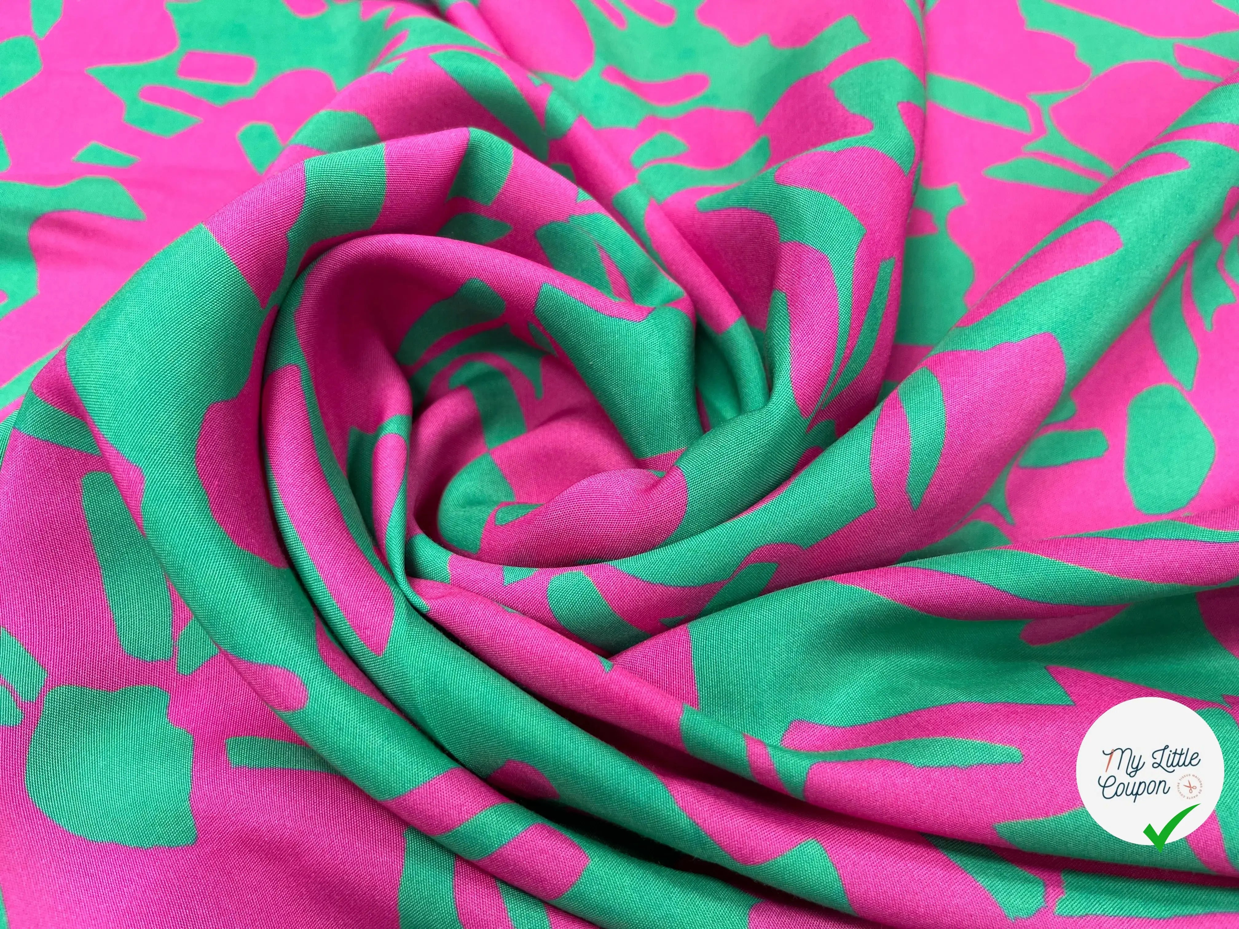 VISCOSE MOTIFS ABSTRAIT ROSE ET VERT - My Little Coupon