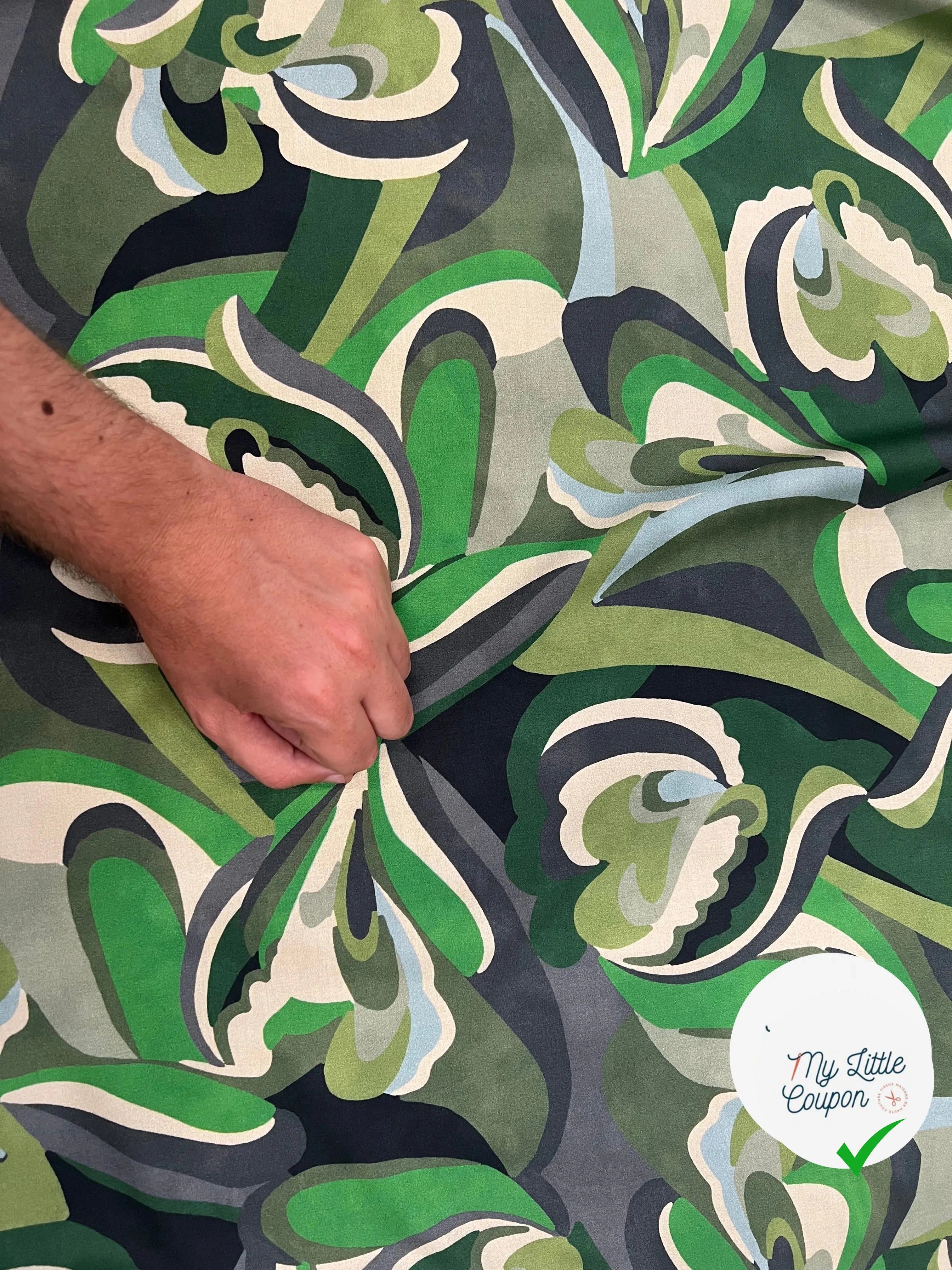 VISCOSE VERTE & CREME MOTIF FLORAL - My Little Coupon