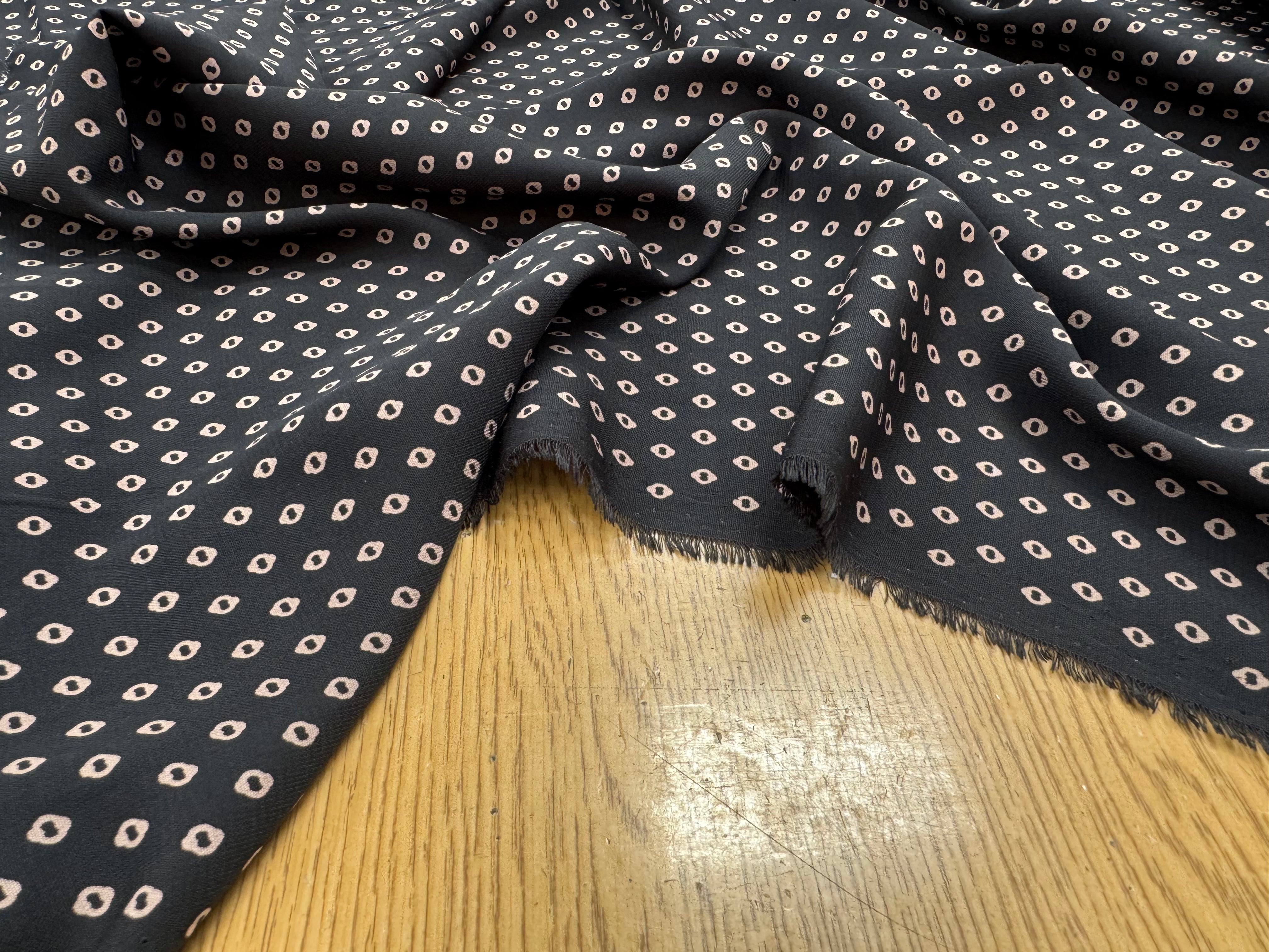 WOOLPEACH FOND NAVY MOTIFS GÉOMÉTRIQUES CIRCULAIRES MARRON - My Little Coupon
