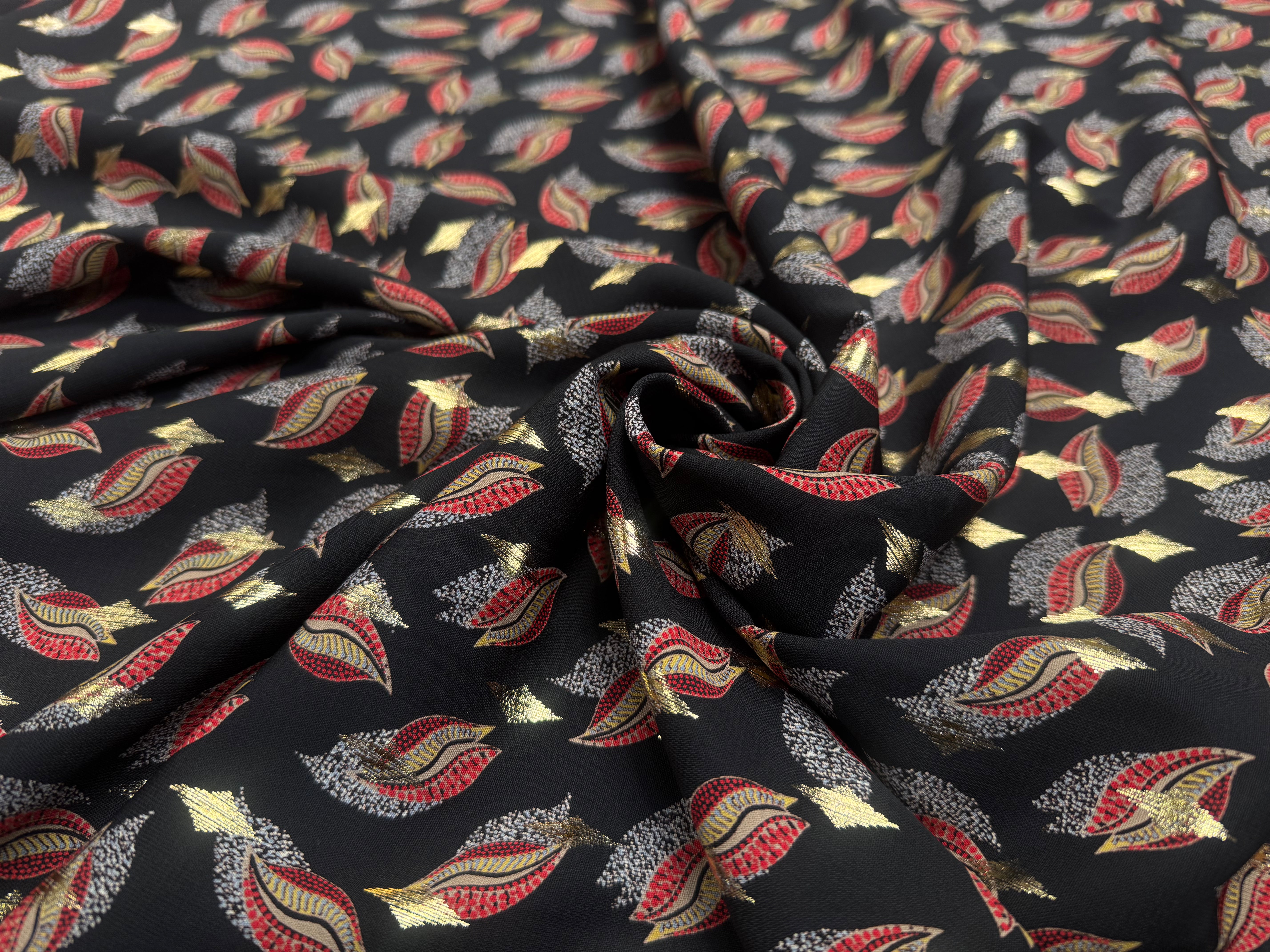 WOOLPEACH FOND NOIR MOTIF FEUILLAGE ROUGE ET DORÉ - My Little Coupon