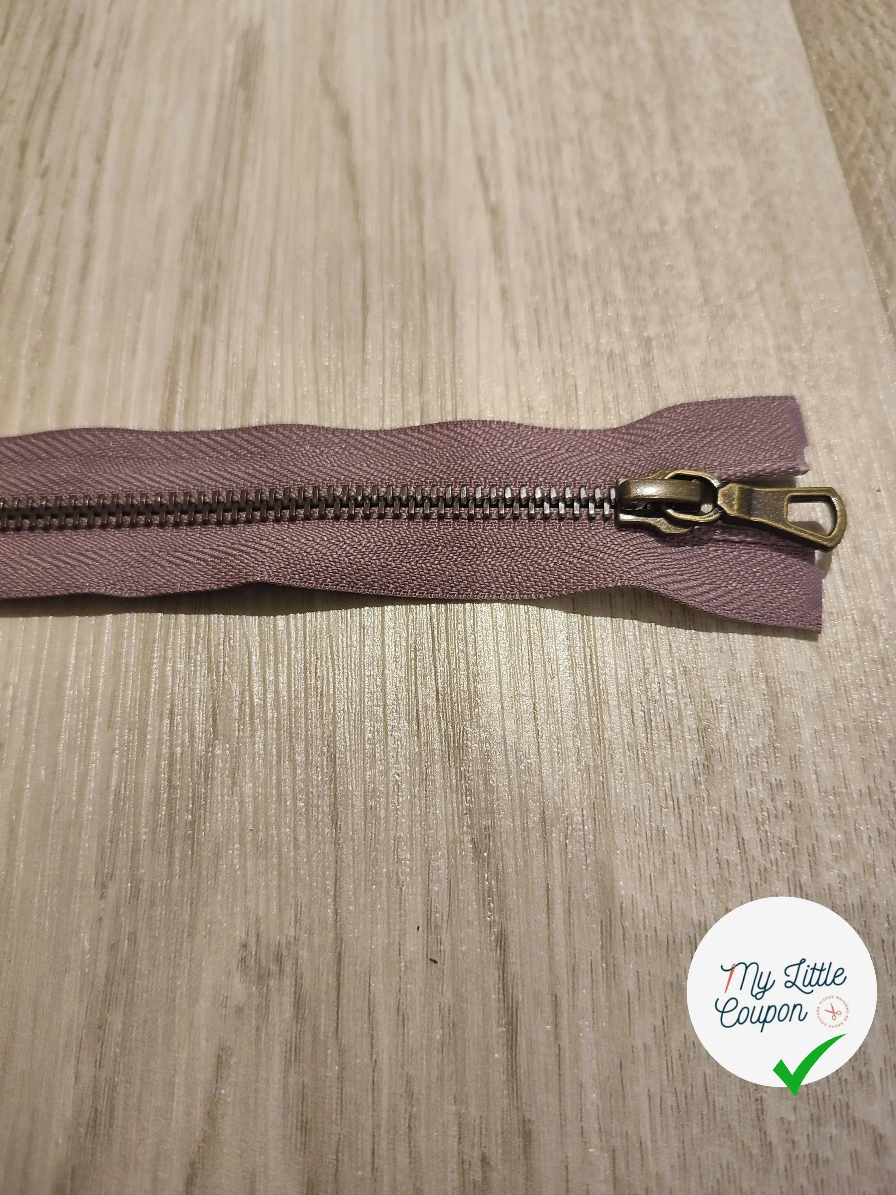 FERMETURE RIRI METAL SÉPARABLE 60CM VIOLET LAVANDE - My Little Coupon