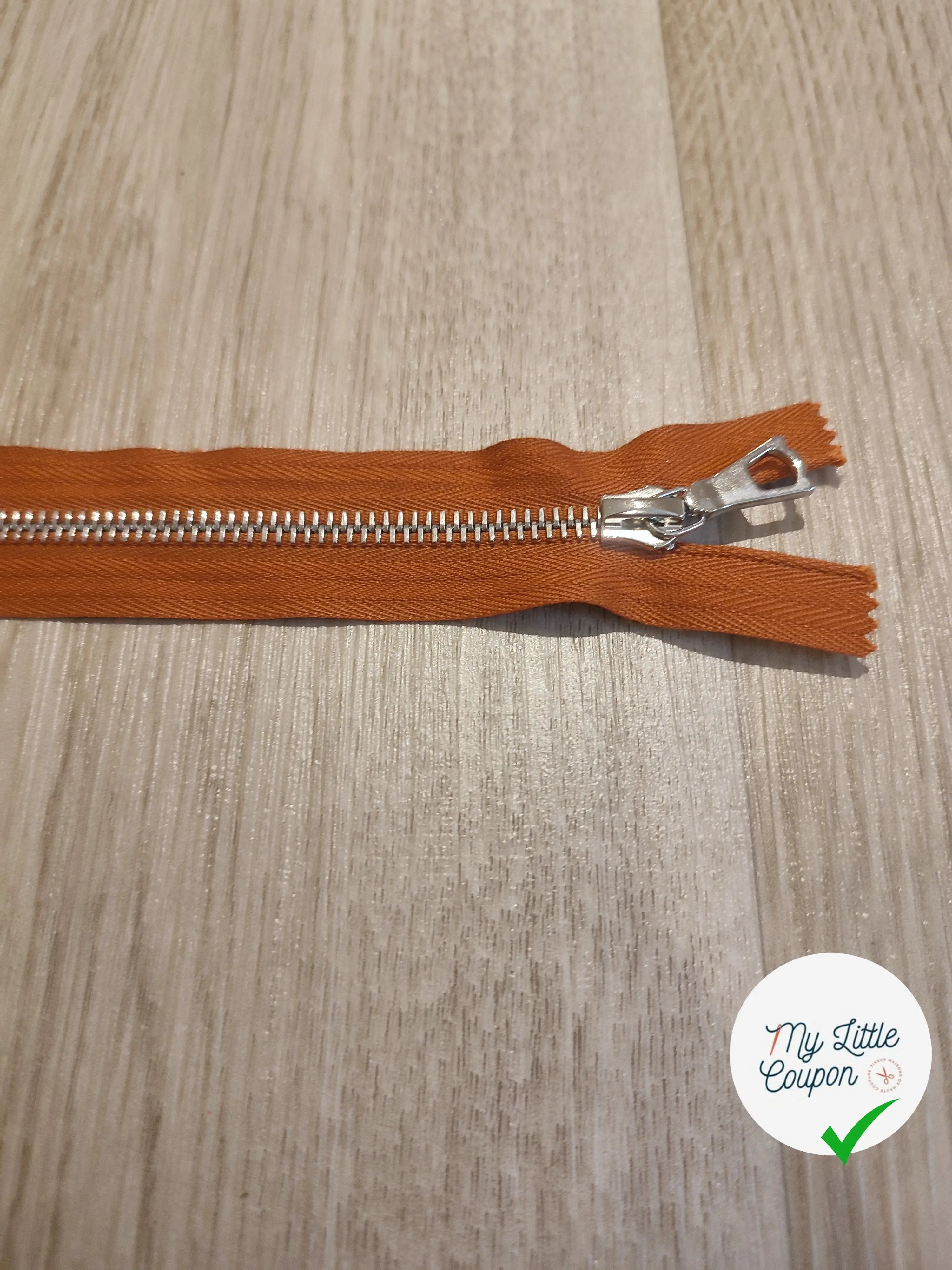 FERMETURE RIRI METAL SÉPARABLE 70CM MARRIN ORANGE M6 - My Little Coupon