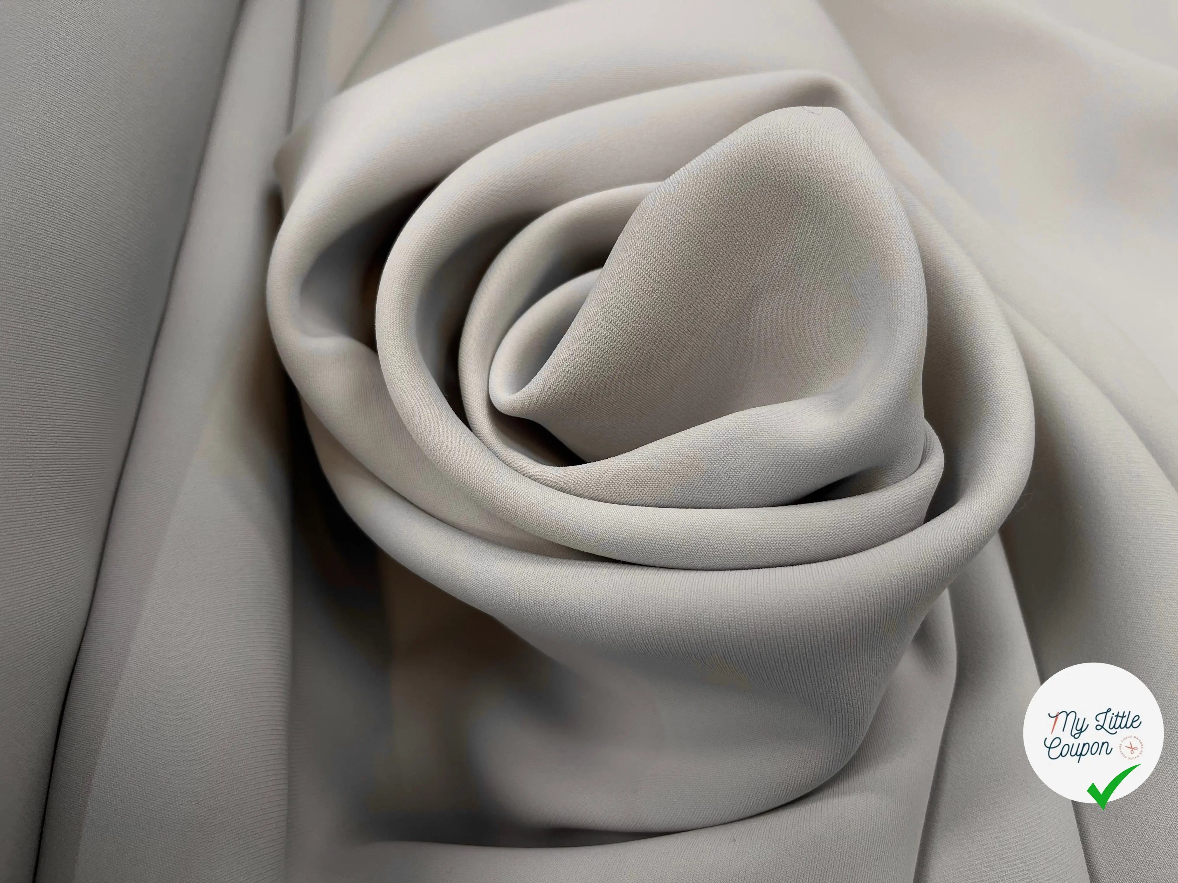 DOUBLE ETOFFE CREPE SUBLIME TENUE DIRTY WHITE - My Little Coupon