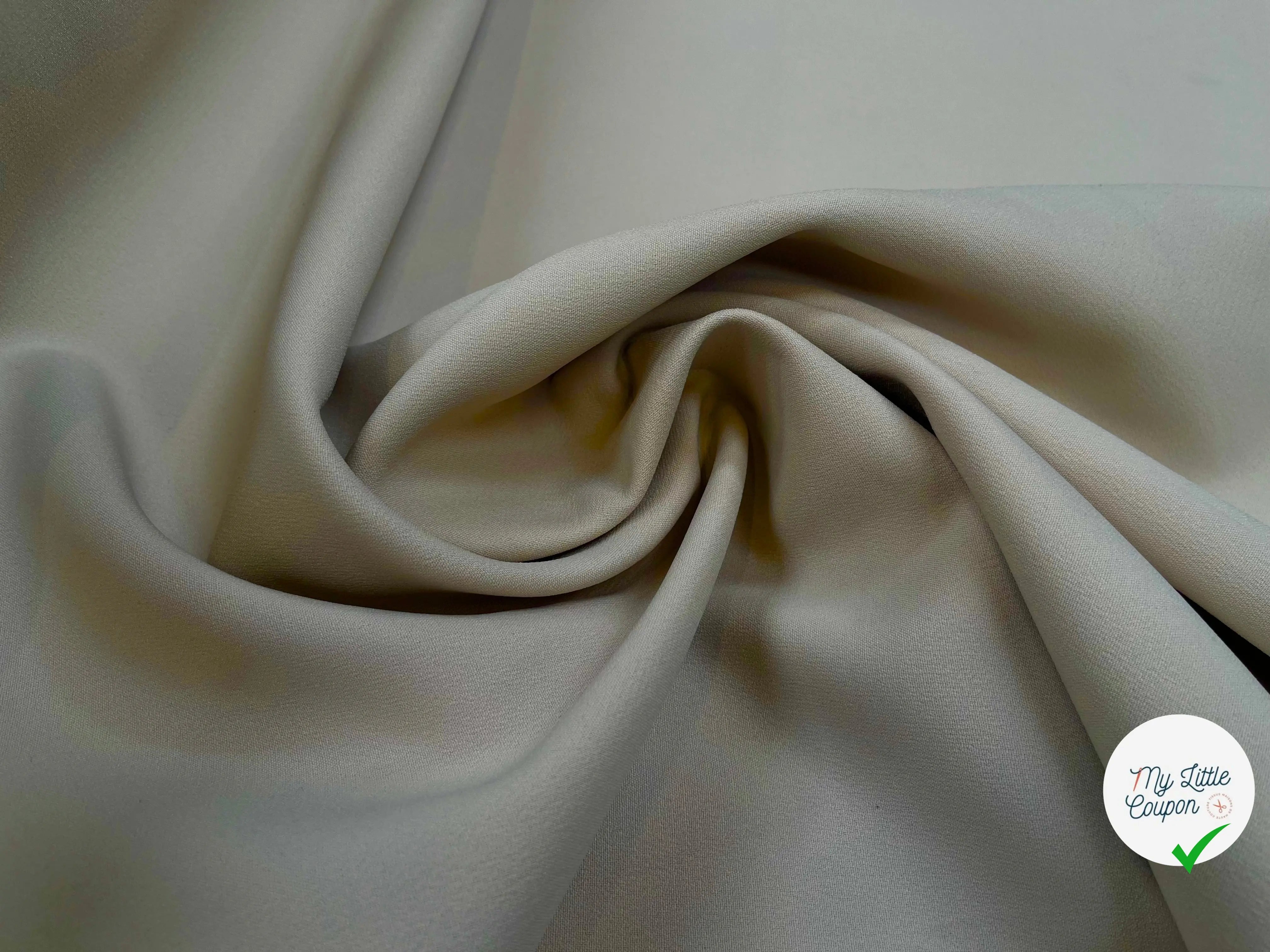 DOUBLE ETOFFE CREPE SUBLIME TENUE GRIS TAUPE - My Little Coupon