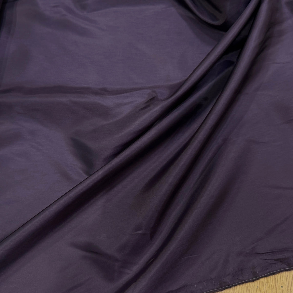 DOUBLURE FINE ET LISSE 100% CUPRO PRUNE - My Little Coupon