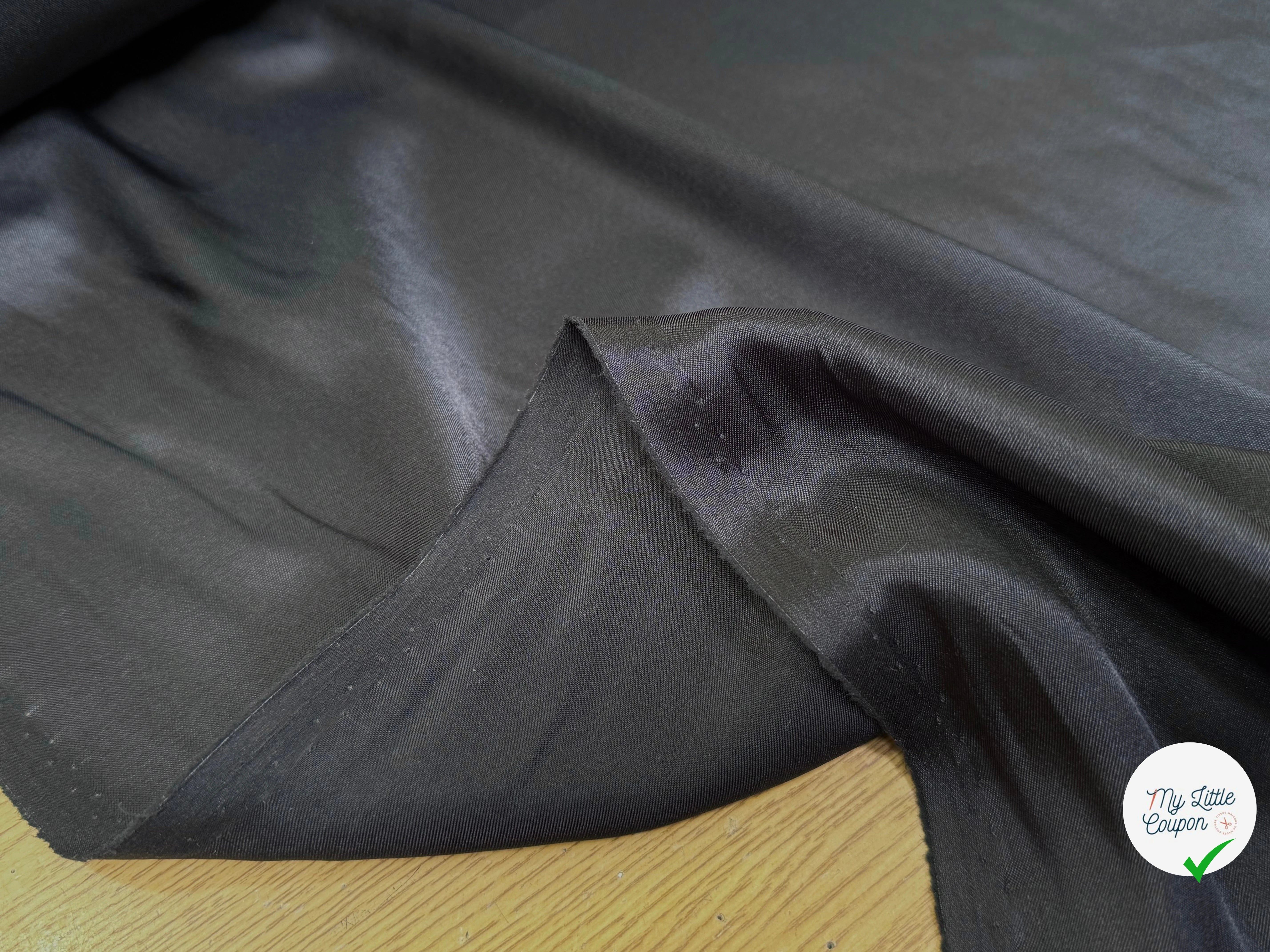DOUBLURE FLUIDE 68% ACETATE LÉGÈREMENT SATINÉE NOIR ANTHRACITE - My Little Coupon