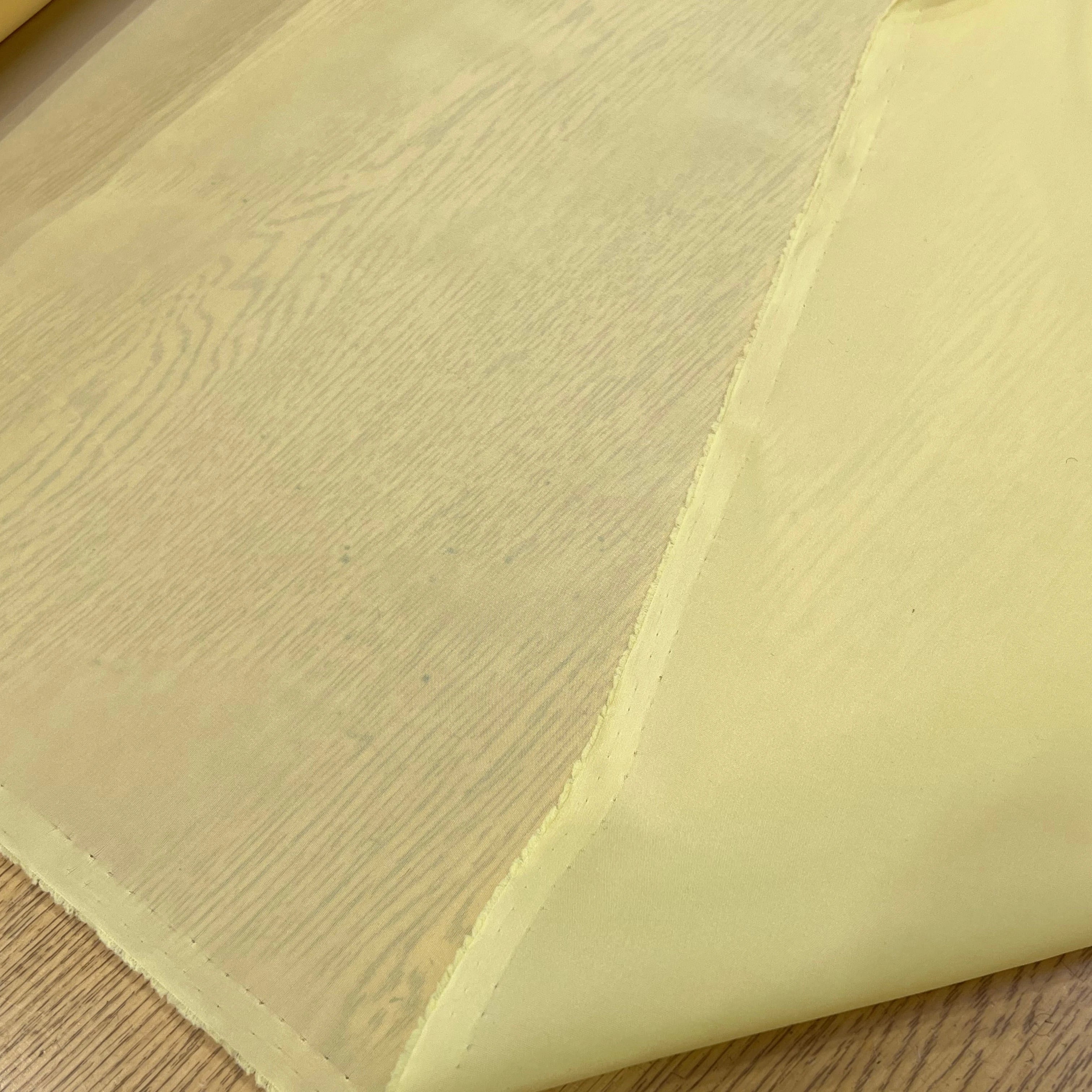 DOUBLURE NYLON FIN JAUNE VANILLE - My Little Coupon