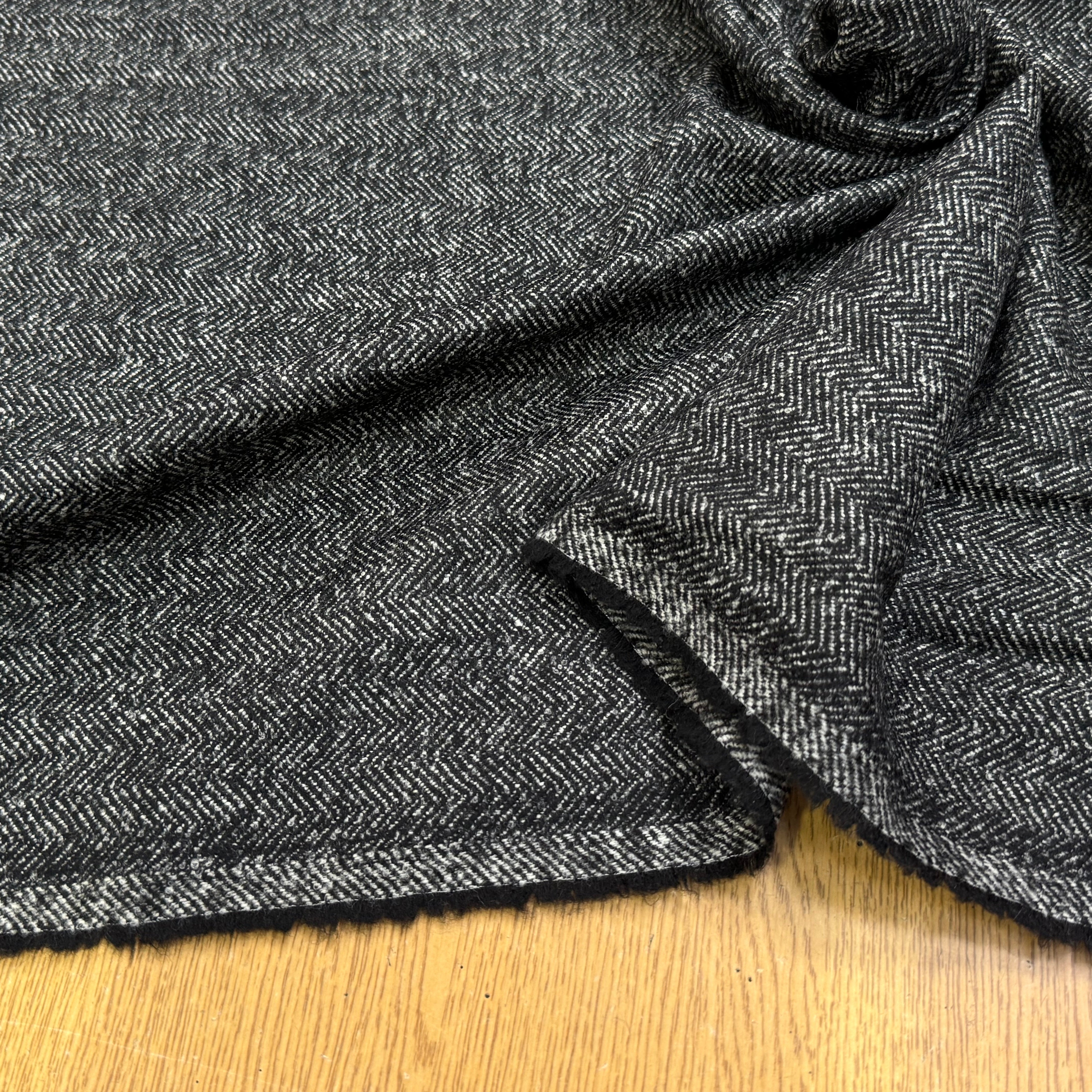 DRAPERIE CHEVRON DE LAINE GRIS CHINÉ TOUCHER DOUX - My Little Coupon