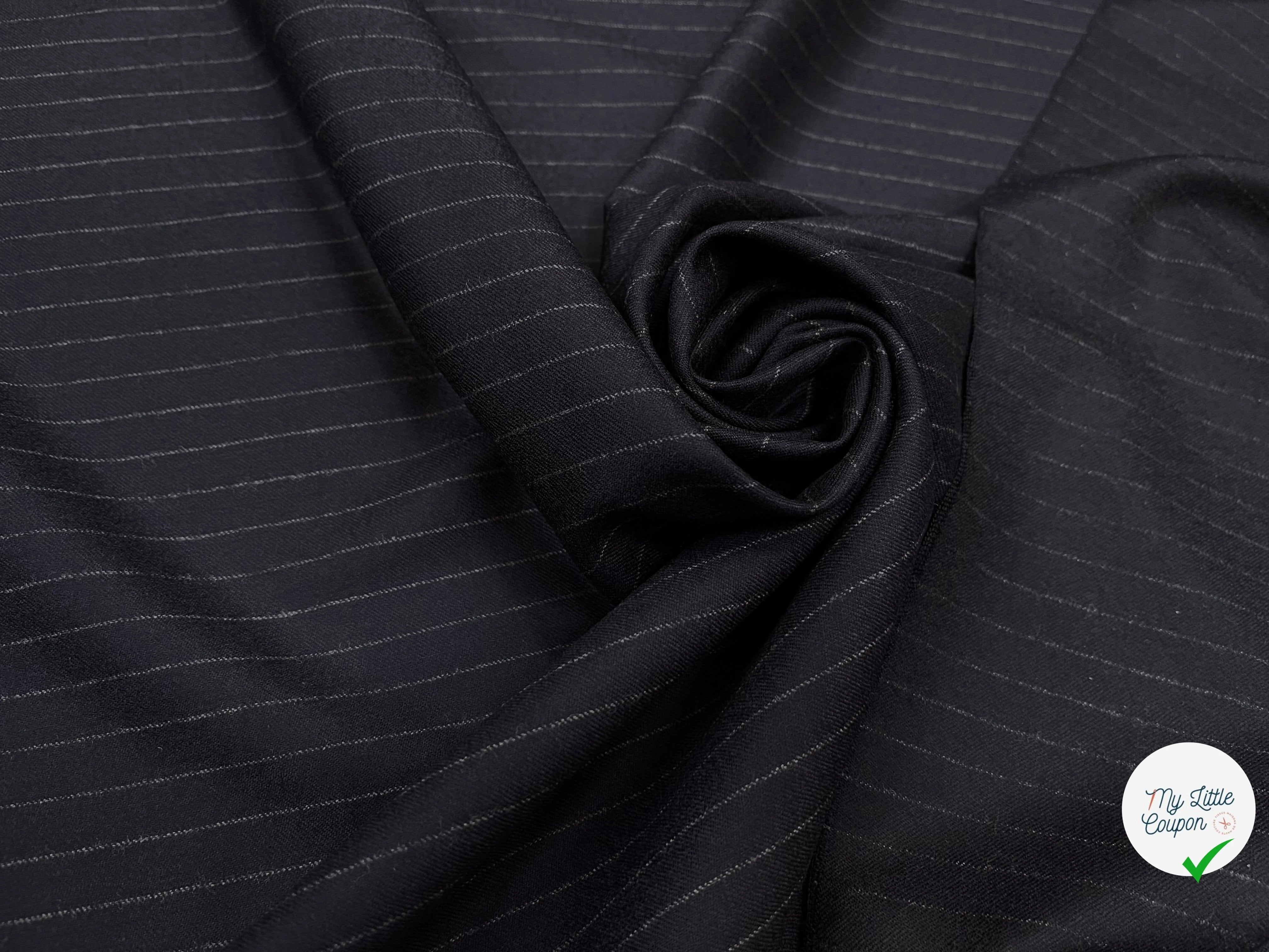 DRAPERIE DE LAINE BLEU MARINE À RAYURE DEPERLANTE - My Little Coupon