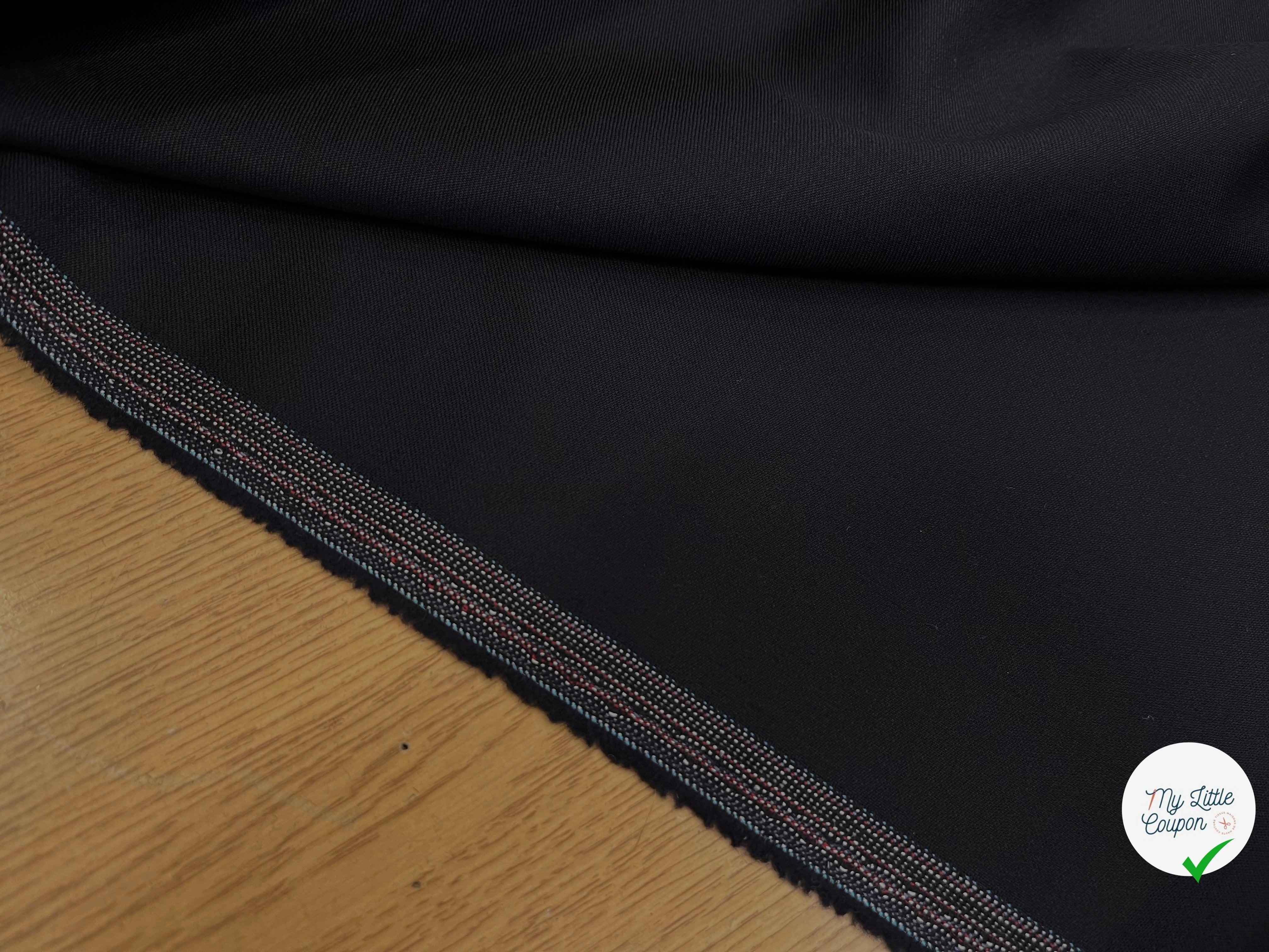 DRAPERIE DE LAINE BLEU MARINE DEPERLANTE FILS MULTICOLORES SUR LES LISIÈRES - My Little Coupon