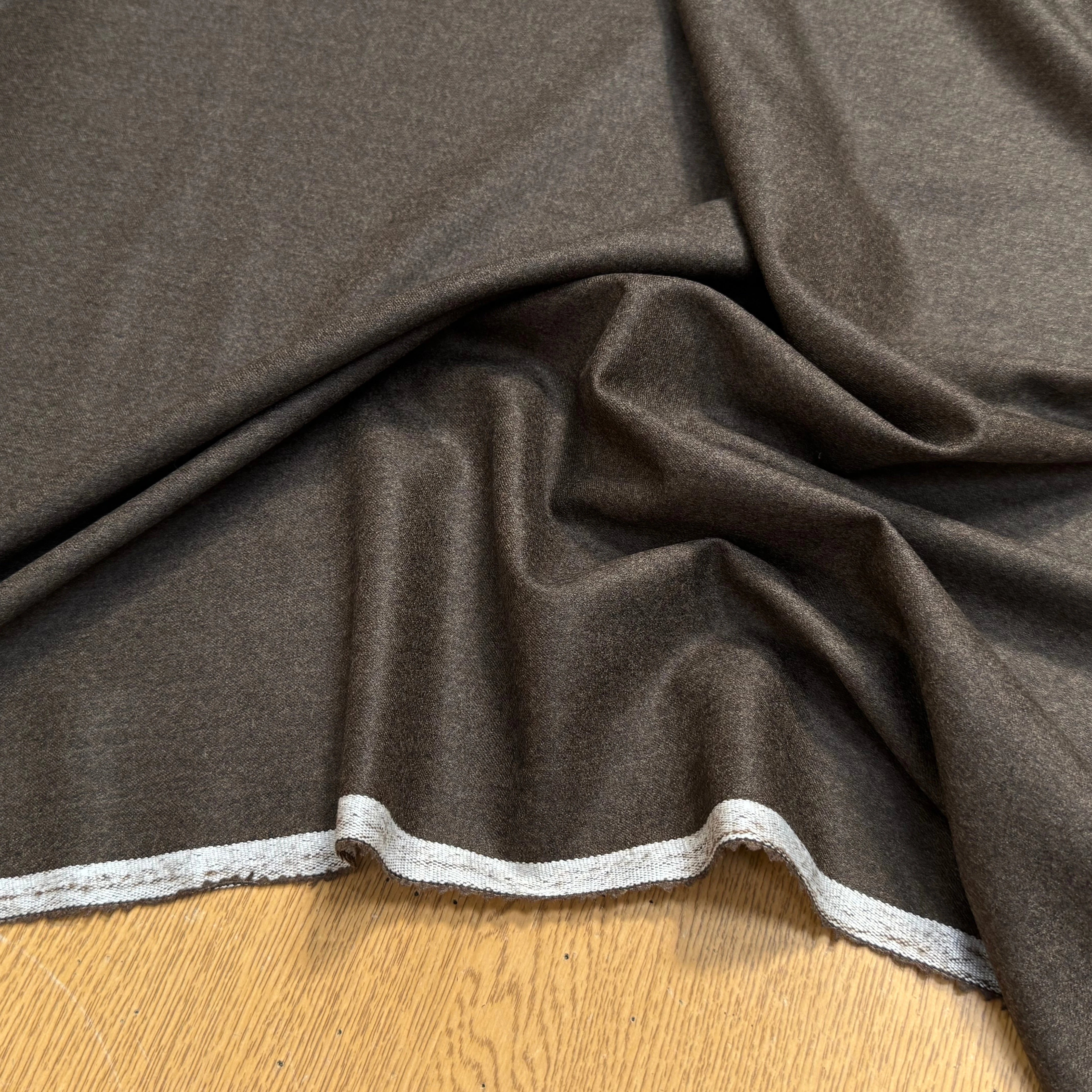 DRAPERIE DE LAINE CHINÉE MARRON KAKI TRÈS ÉLÉGANT LÉGÈREMENT STRETCH - My Little Coupon