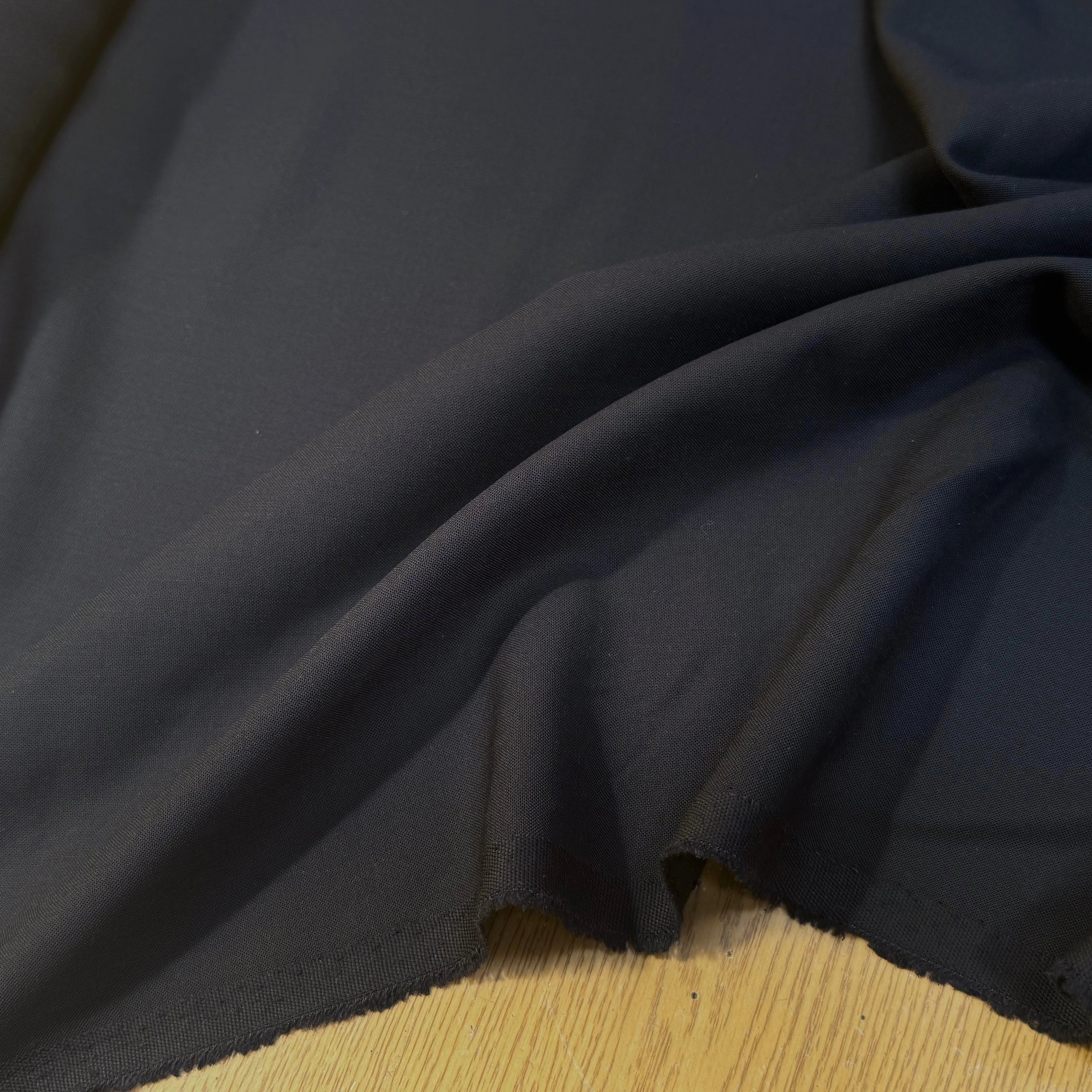 DRAPERIE DE LAINE ÉLÉGANTE MARINE FONCÉ BEAU TOMBÉ - My Little Coupon