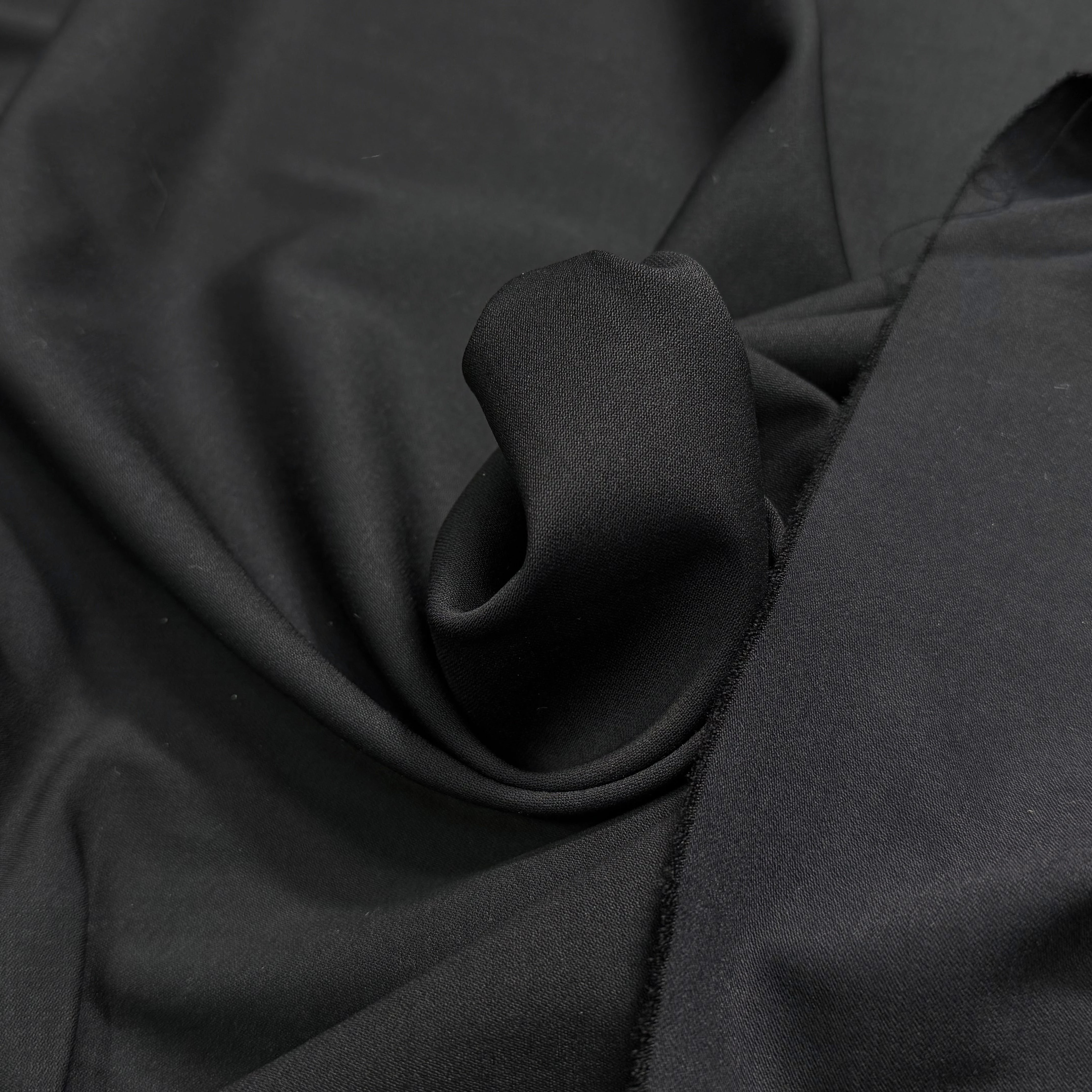 DRAPERIE DE LAINE ET VISCOSE FROIDE TRÈS BELLE TENUE STRETCH NOIR 55% LAINE VIERGE - My Little Coupon