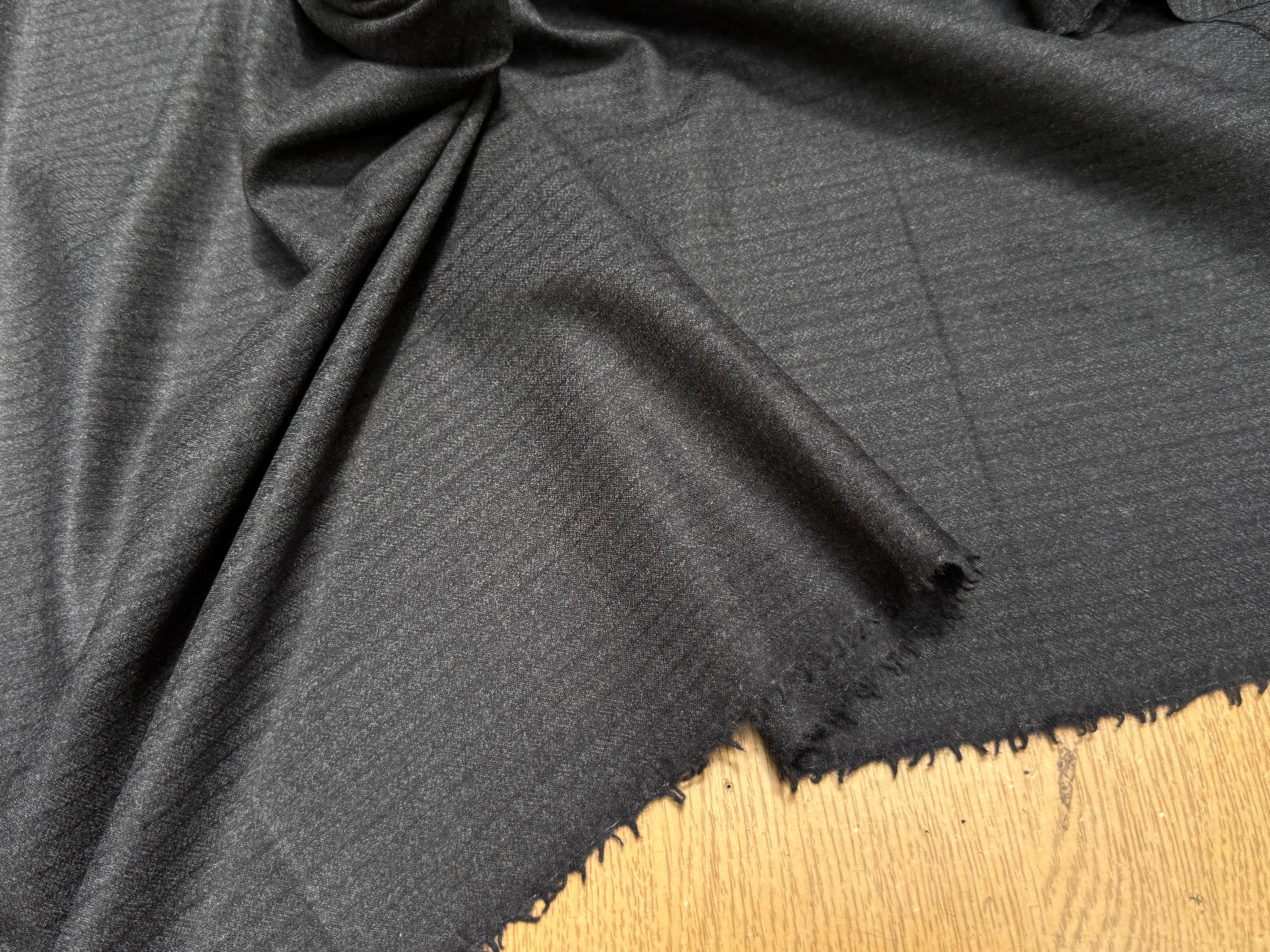 DRAPERIE DE LAINE RAYÉE GRIS BELLE TENUE - My Little Coupon