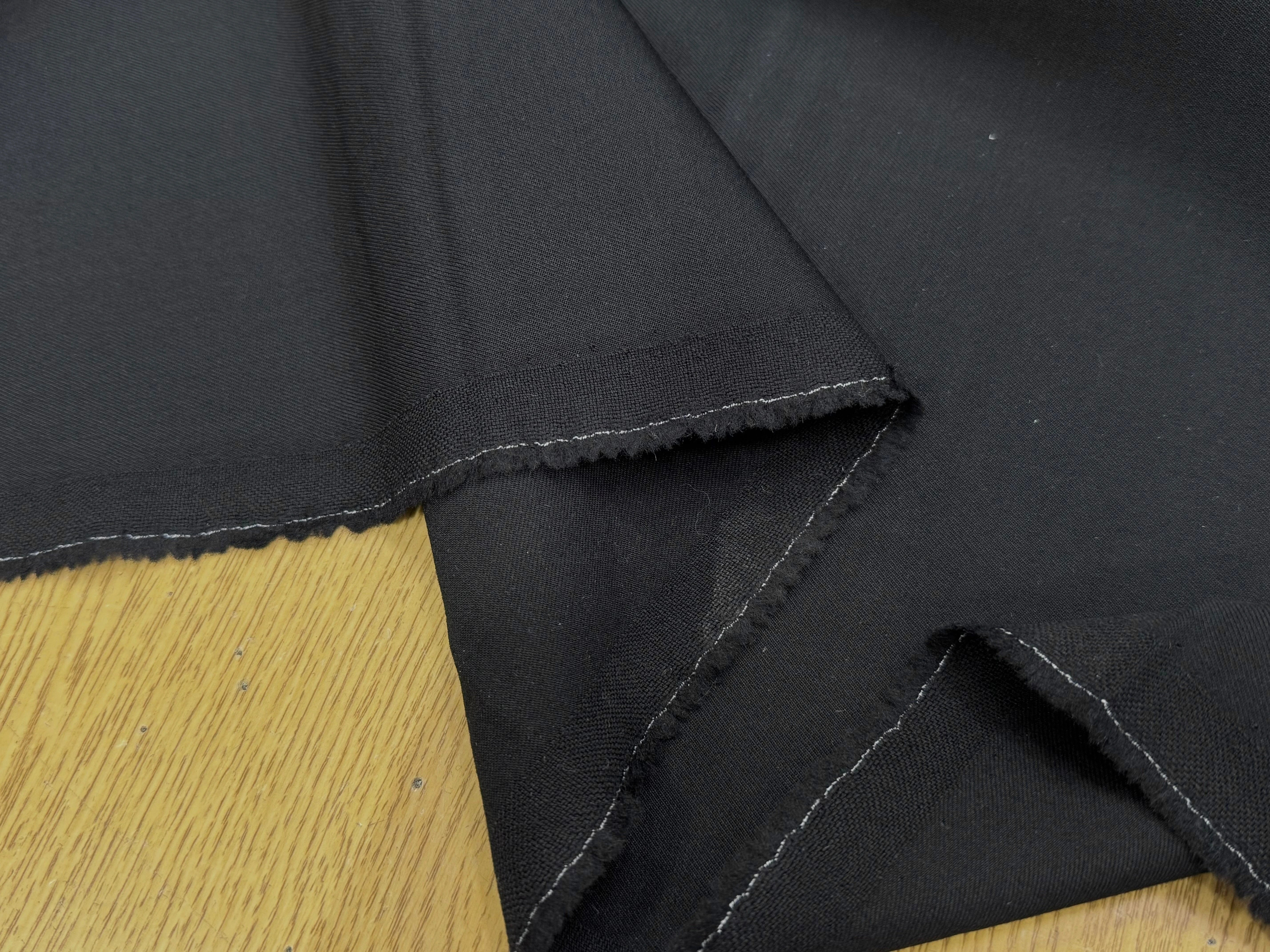 DRAPERIE DE LAINE STRETCH LÉGÈREMENT STRIÉE NOIR TRÈS BELLE TENUE - My Little Coupon