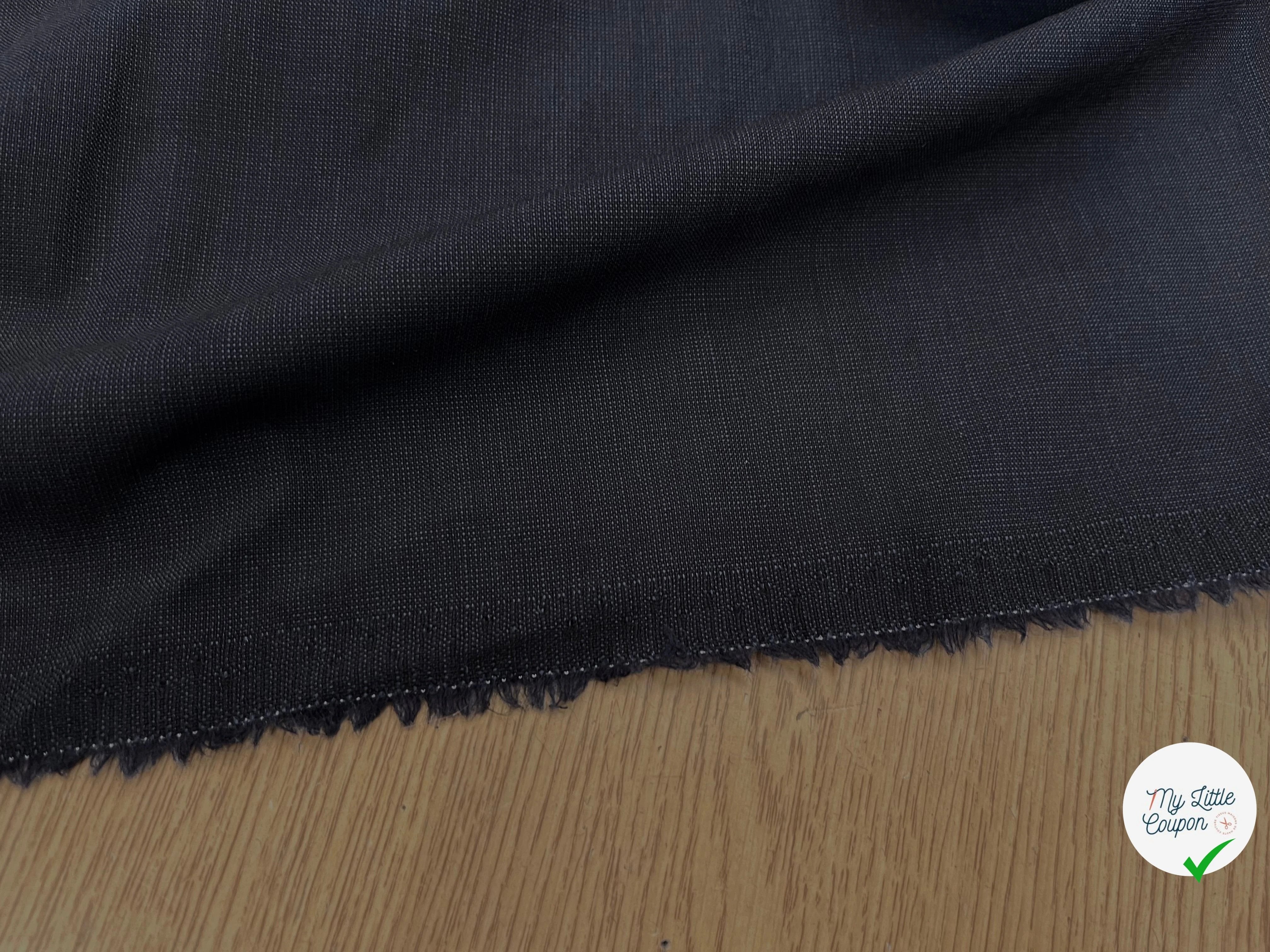 DRAPERIE DE LAINE SUPERBE BLEU NUIT D'ÉTÉ DEPERLANTE FIL ROUGE SUR UNE LISIÈRE - My Little Coupon