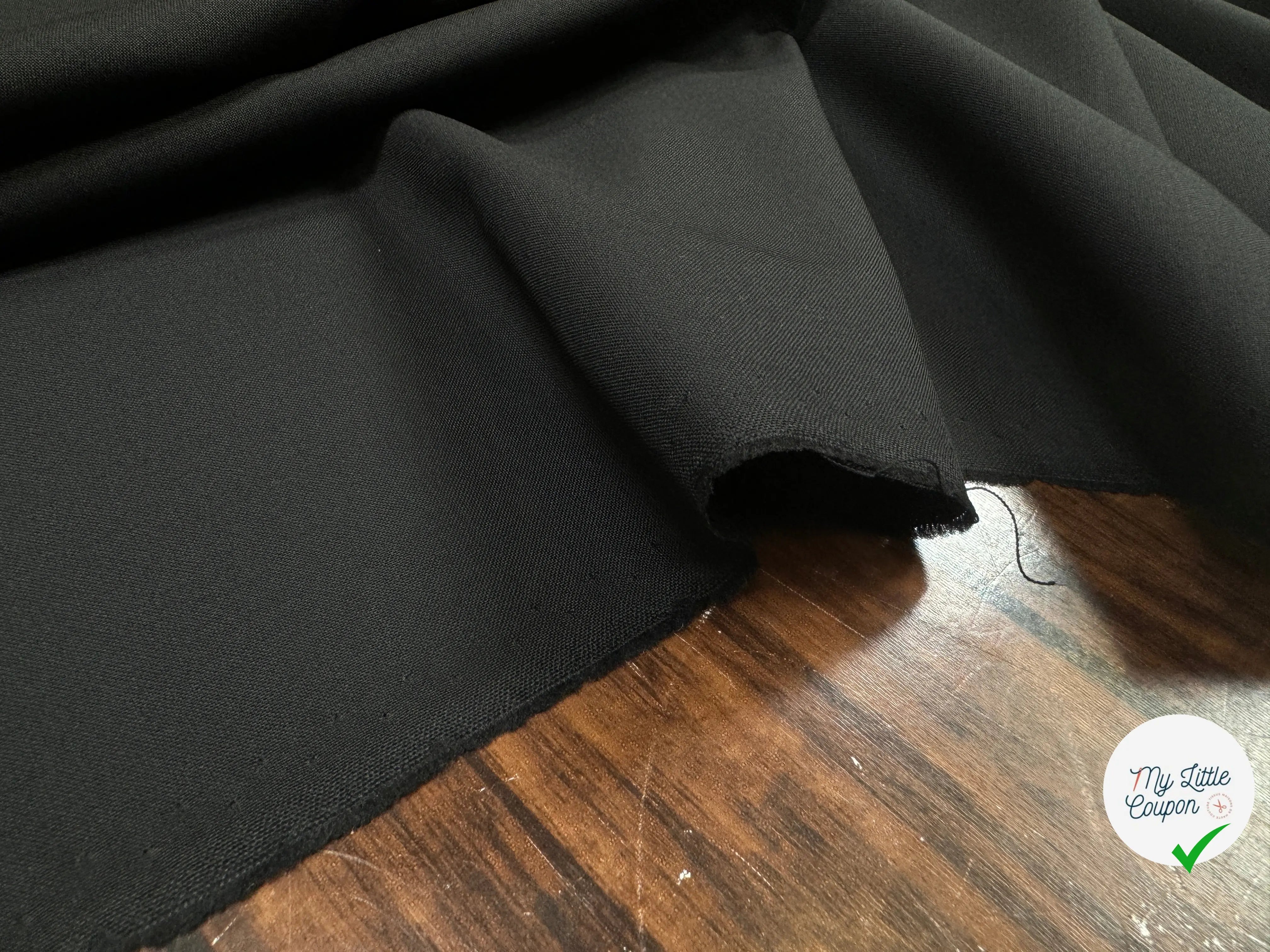 DRAPERIE NOIRE 100% LAINE - My Little Coupon