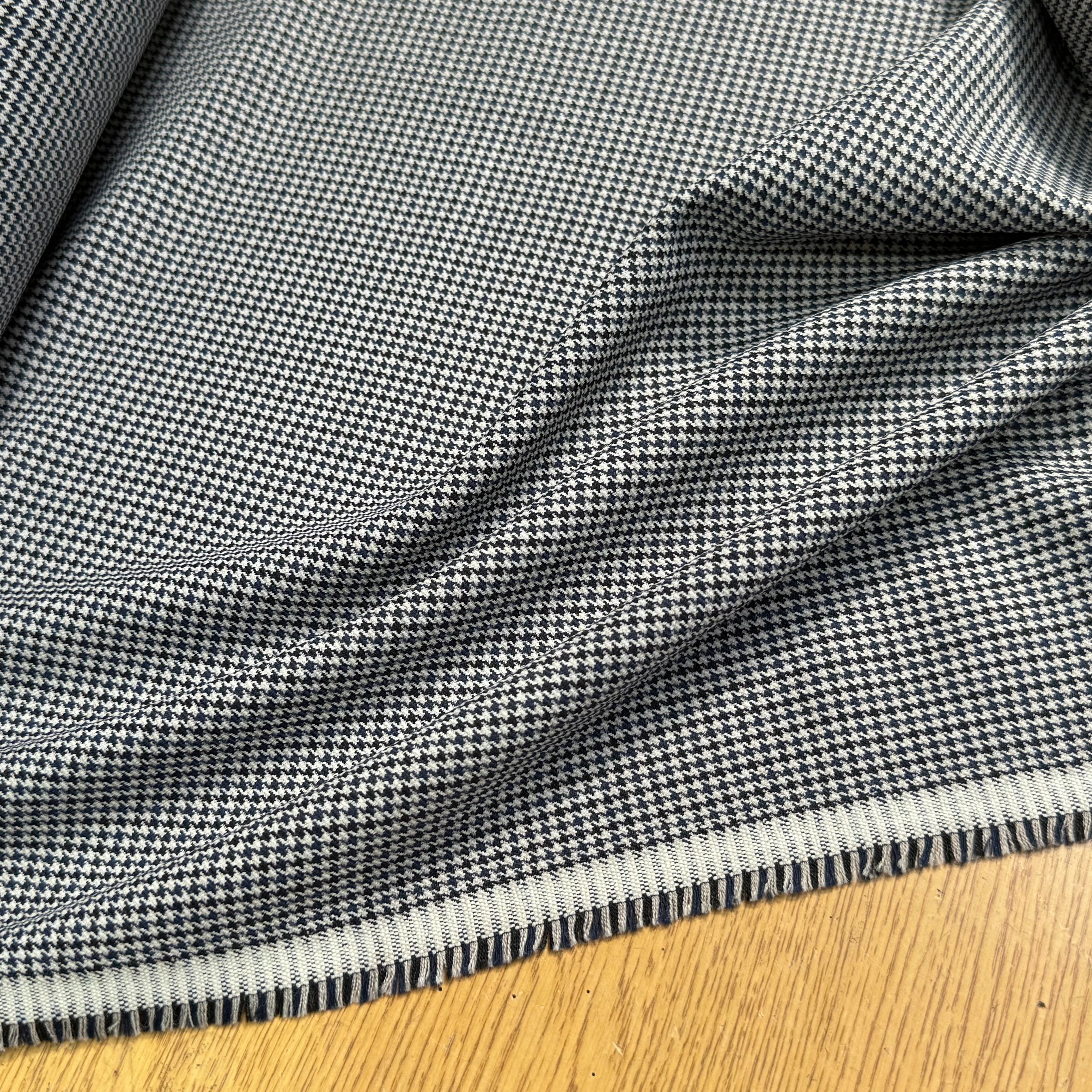 DRAPERIE POLYVISCOSE RAFFINÉE TRÈS BELLE TENUE MINI PIED DE COQ - My Little Coupon