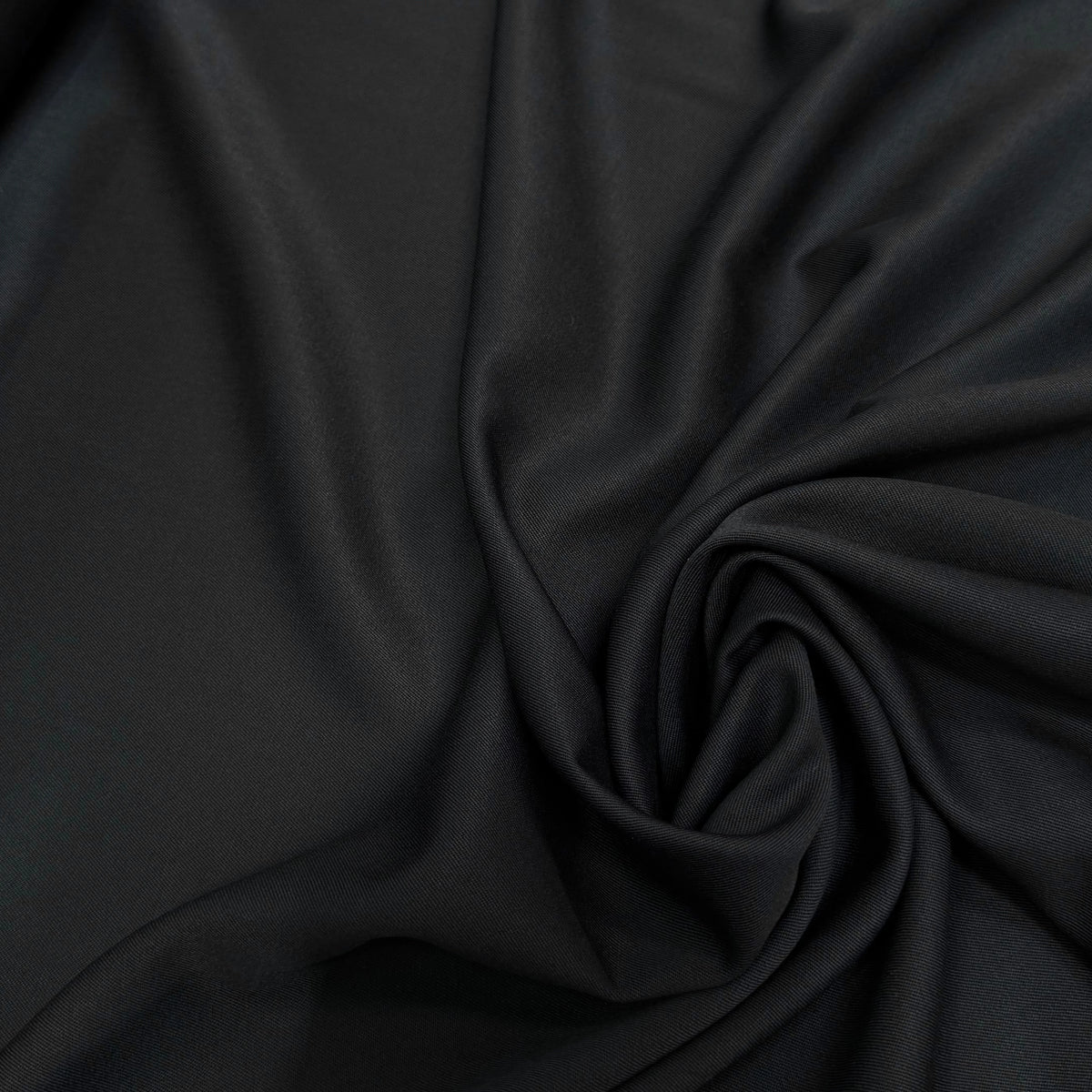 DRAPERIE SERGÉE POLYLAINE NOIR TOMBÉ SOYEUX - My Little Coupon
