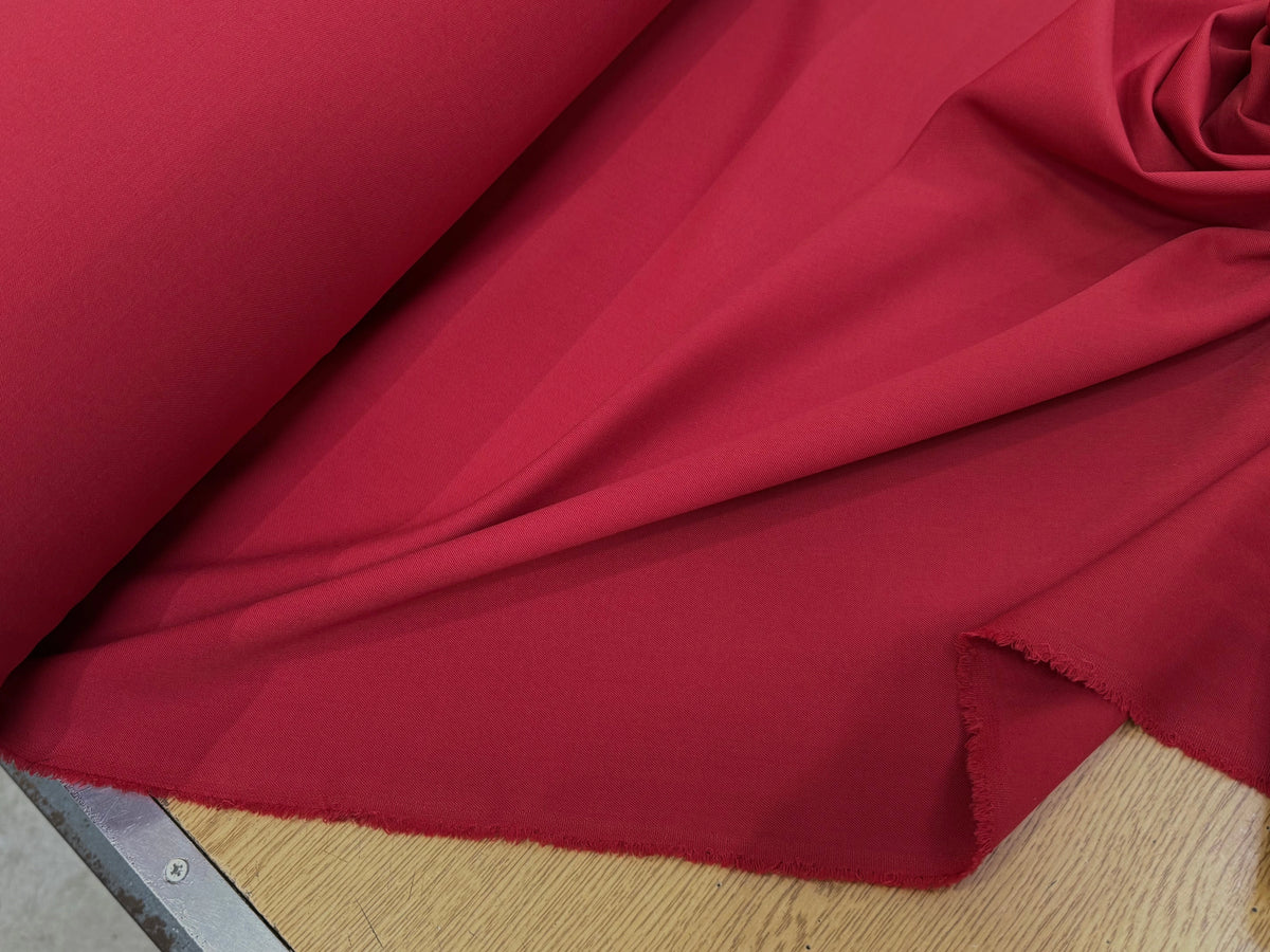 DRAPERIE SERGÉE POLYLAINE STRETCH CERISE NET - My Little Coupon