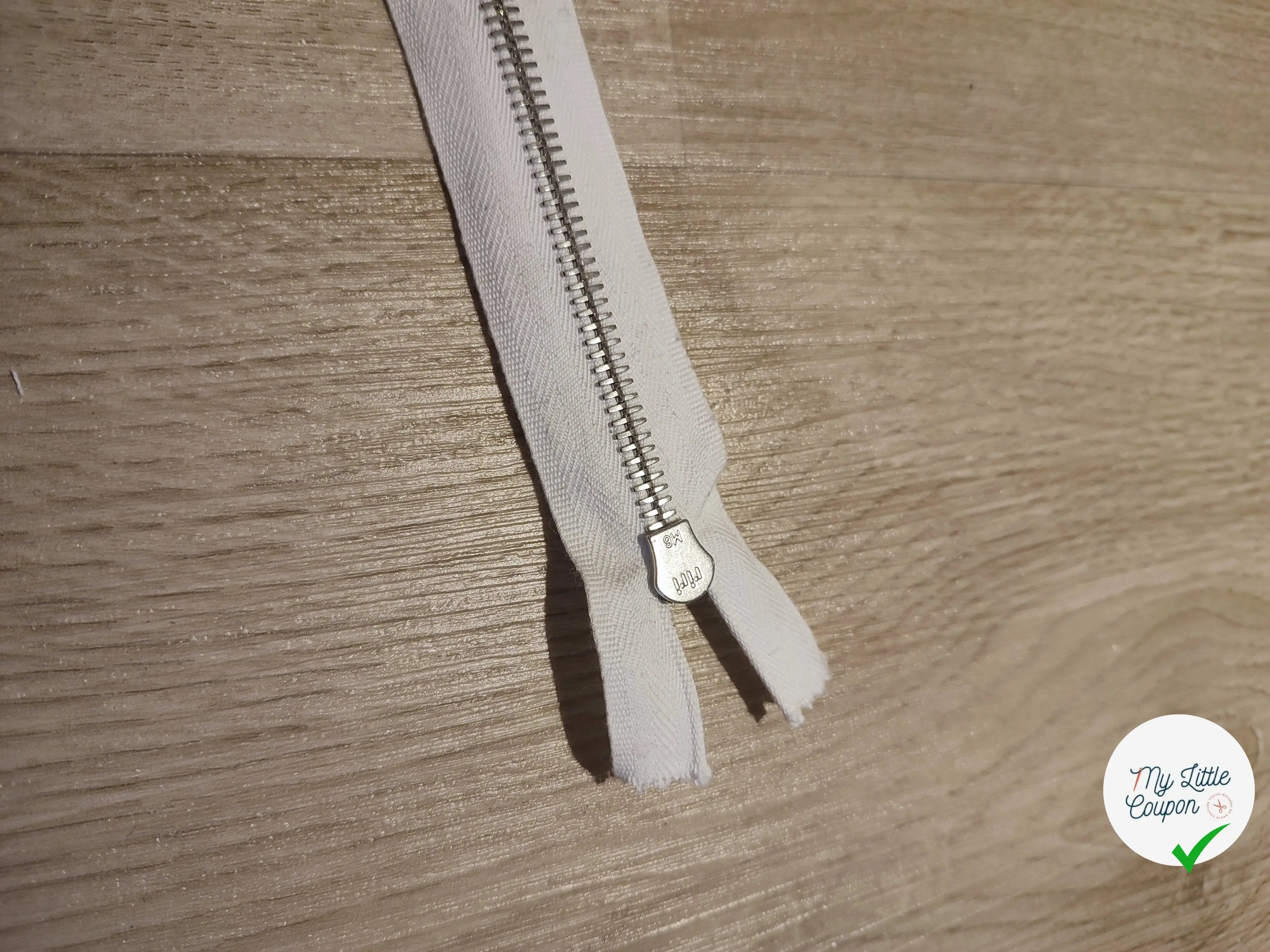 FERMETURE RIRI METAL NON SEPARABLE 14CM BLANC M6 - My Little Coupon