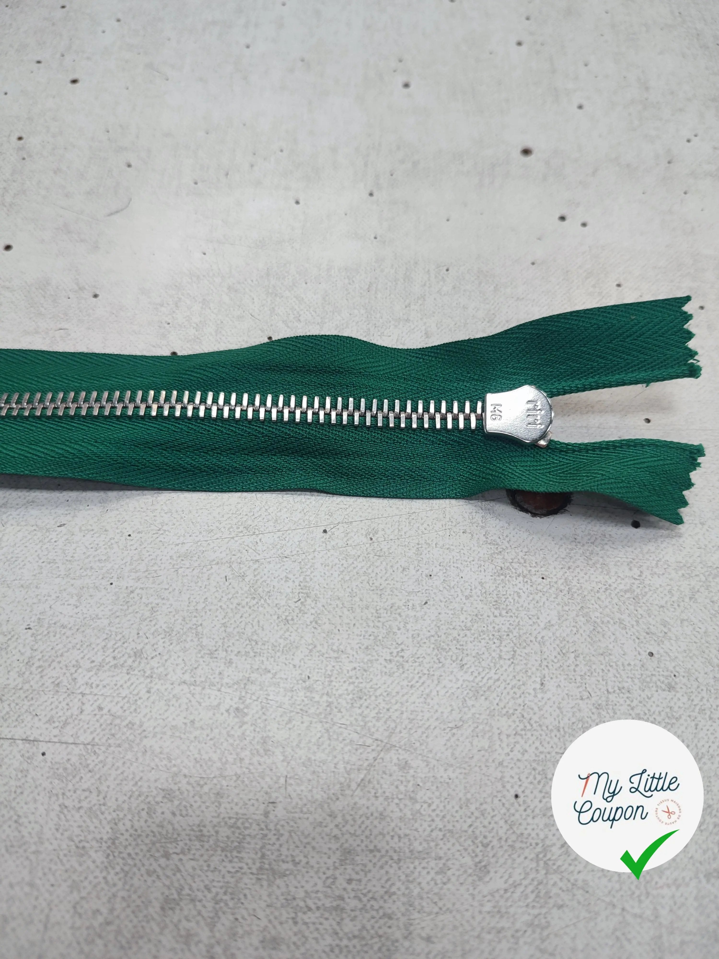 FERMETURE RIRI METAL NON SÉPARABLE 14CM VERT SAPIN M6 - My Little Coupon