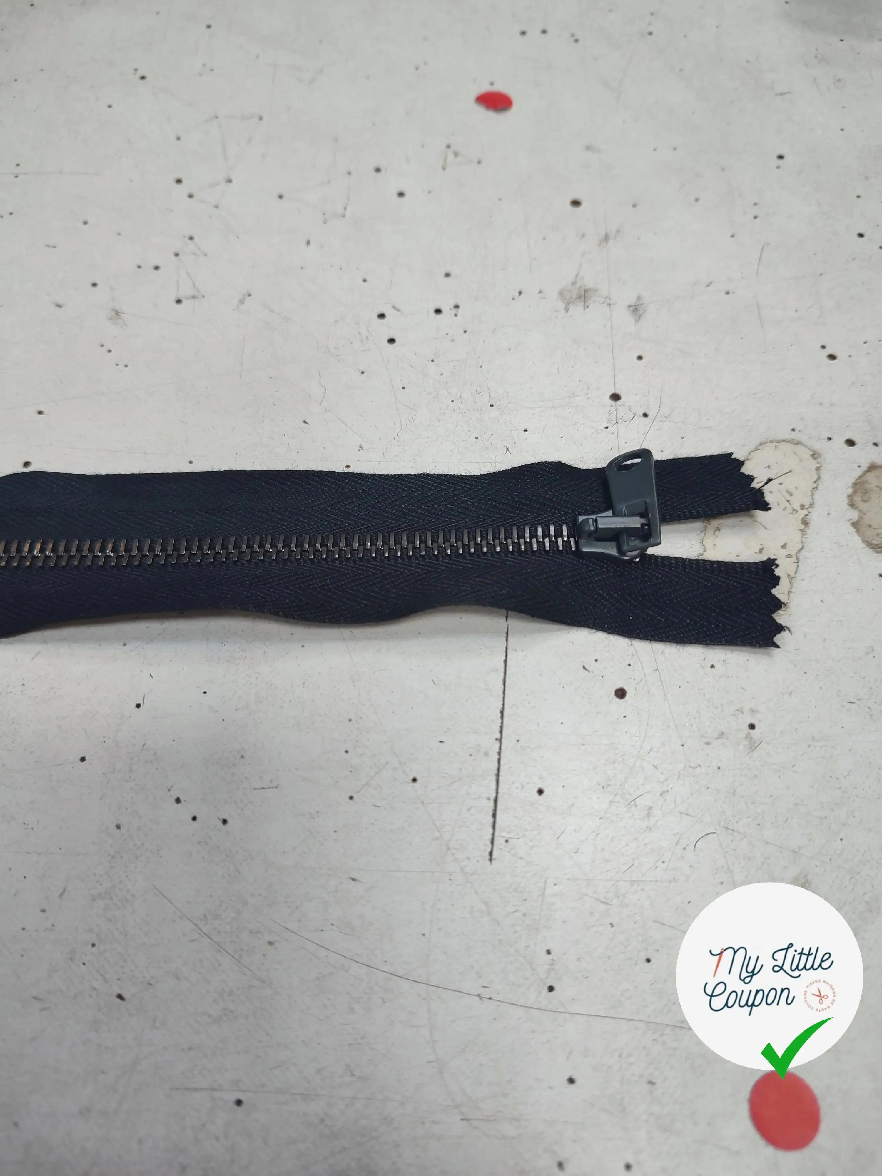 FERMETURE RIRI METAL NON SÉPARABLE 25CM NOIR - My Little Coupon