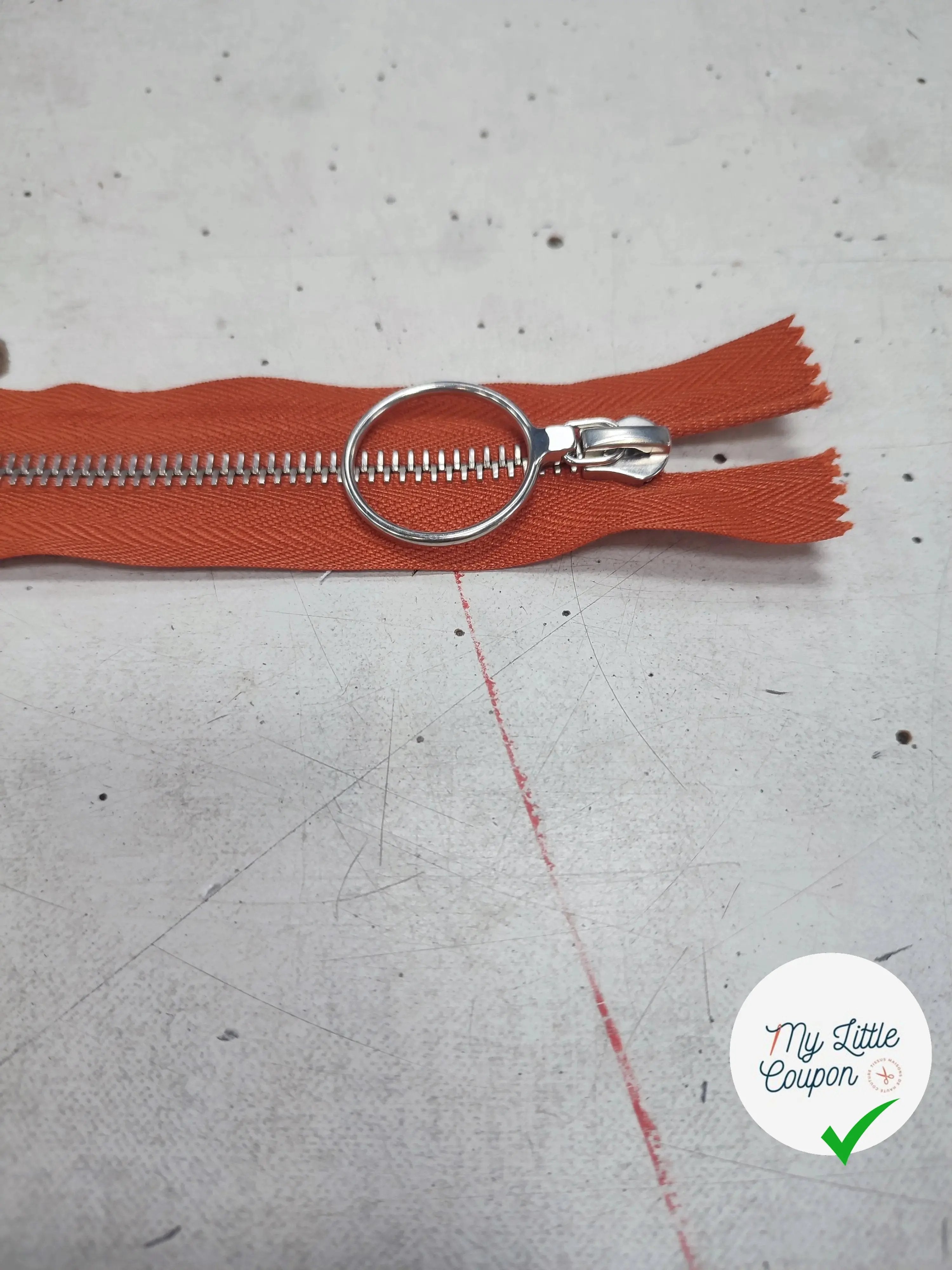 FERMETURE RIRI METAL NON SÉPARABLE 25CM ORANGE CITROUILLE M6 - My Little Coupon