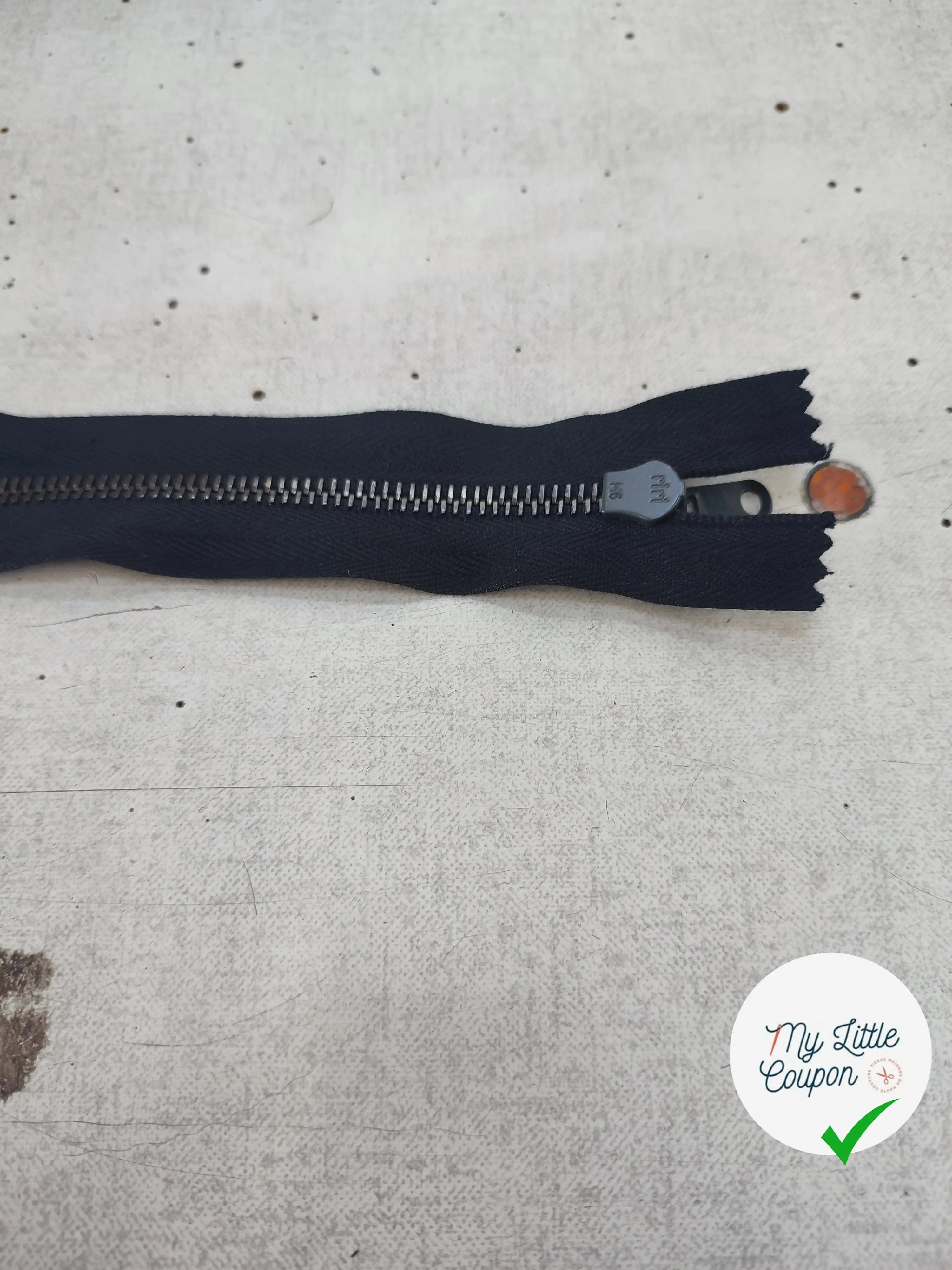 FERMETURE RIRI METAL NON SÉPARABLE 25CM NOIR M6 - My Little Coupon