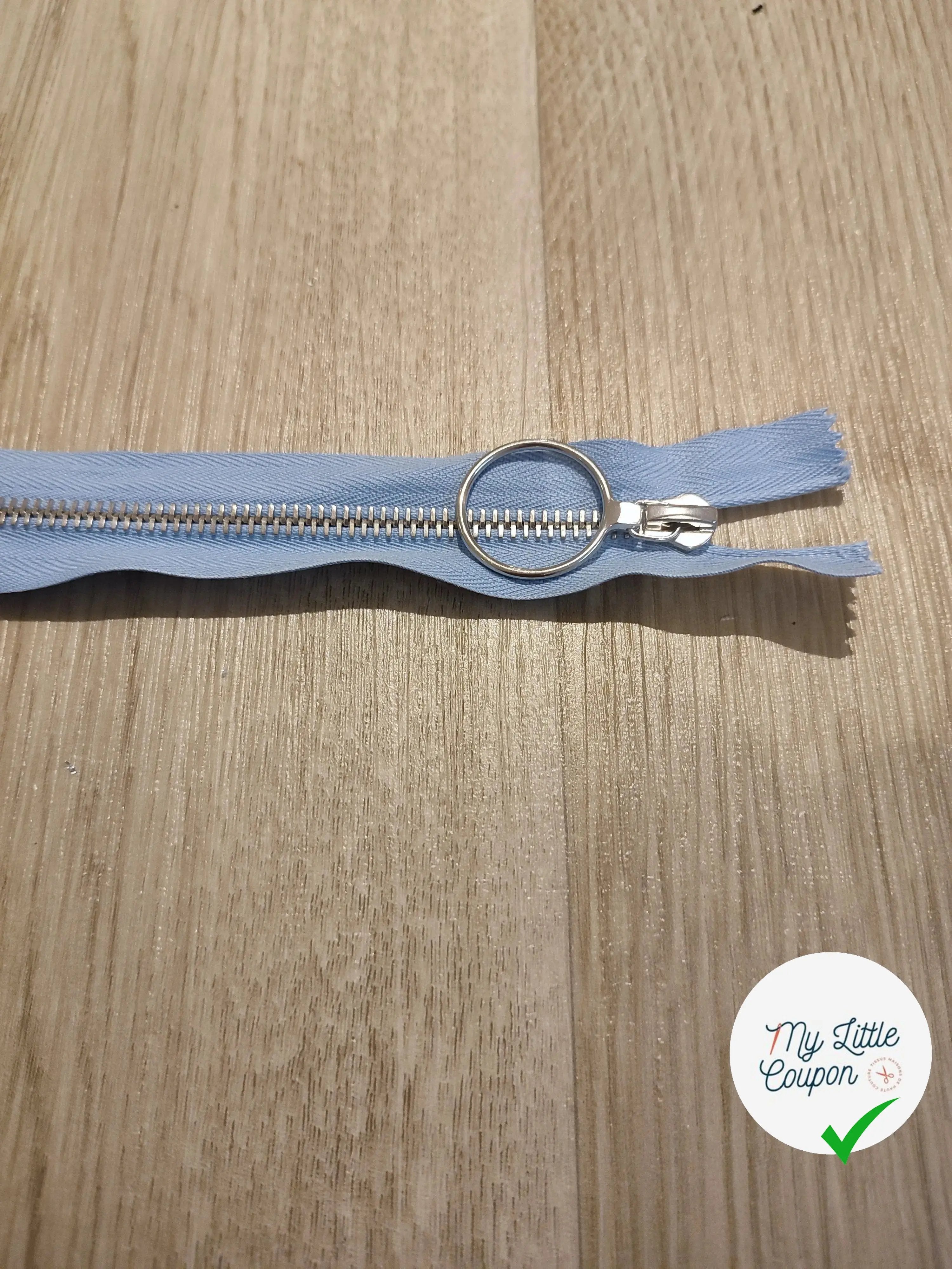 FERMETURE RIRI METAL NON SÉPARABLE 30CM BLEU CLAIR M6 - My Little Coupon