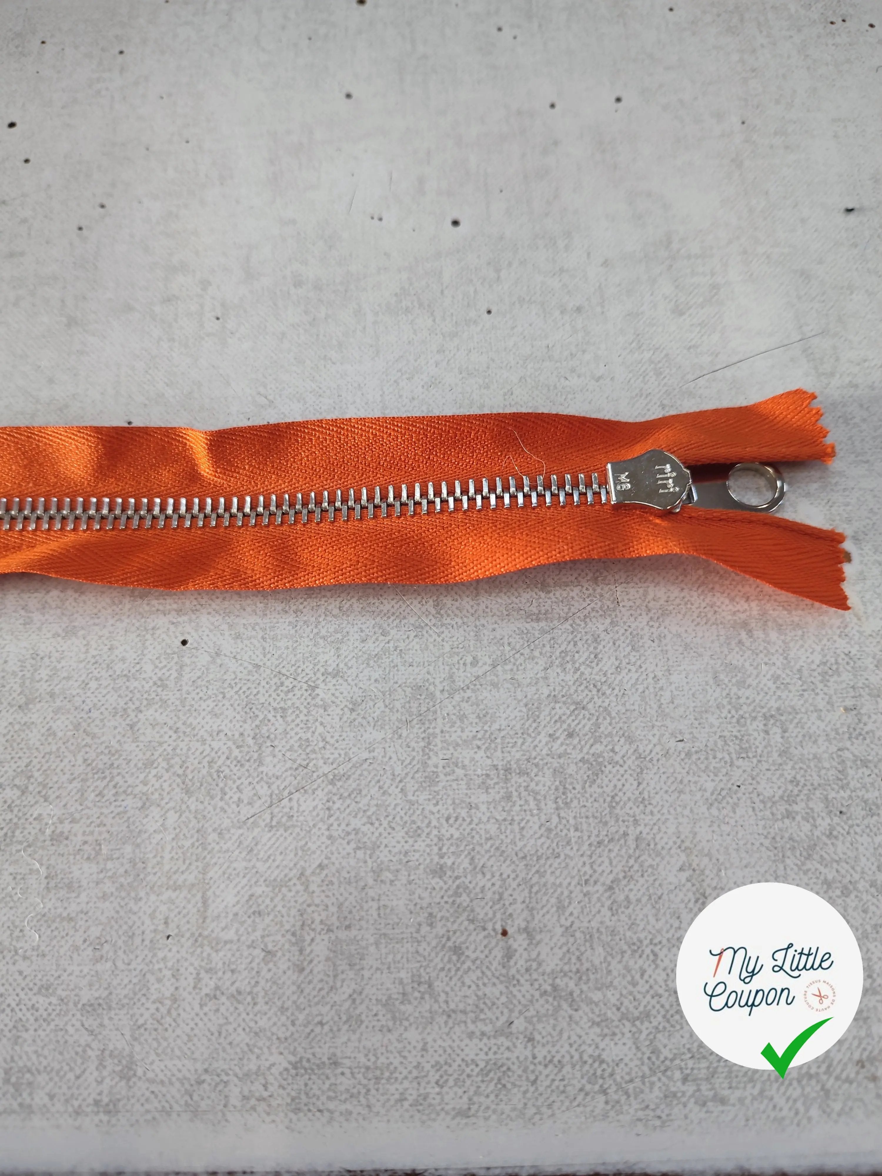 FERMETURE RIRI METAL SÉPARABLE 50CM ORANGE M6 - My Little Coupon